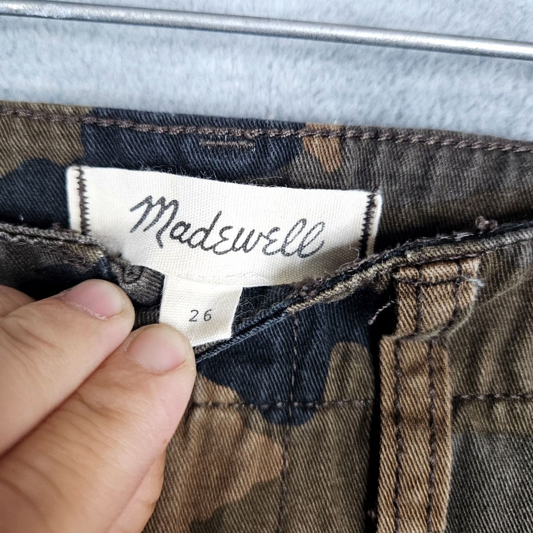 Madewell Madewell Pants in Camo Adjustable Waist High Rise Women's Size 26 Multicolor Casual Regular Cotton Size 26" / US 2 / IT 38 - 6 Thumbnail