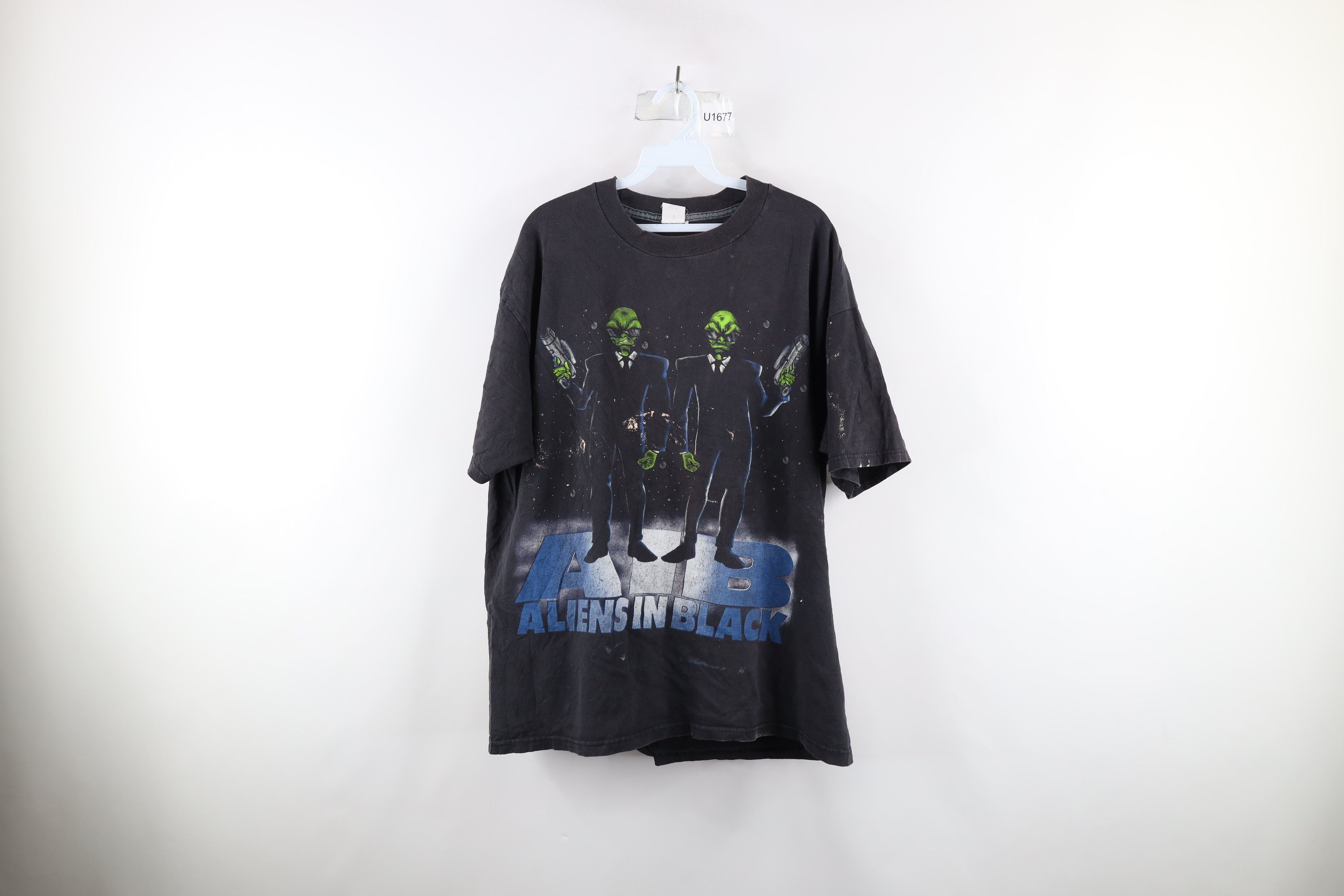 Vintage Vintage 90s Streetwear Spell Out Aliens In Black T-Shirt USA Size US L / EU 52-54 / 3 - 1 Thumbnail