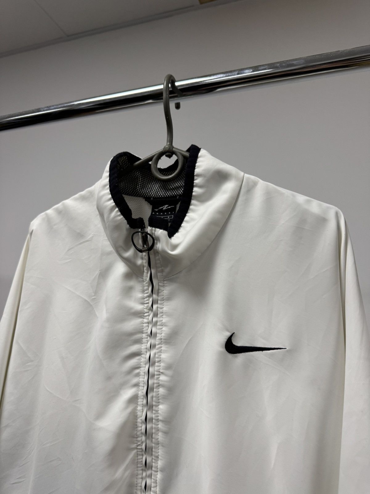 Nike × Vintage Vintage Nike Andre Agassi Tennis Court Windbreaker Nylon Size US L / EU 52-54 / 3 - 2 Thumbnail