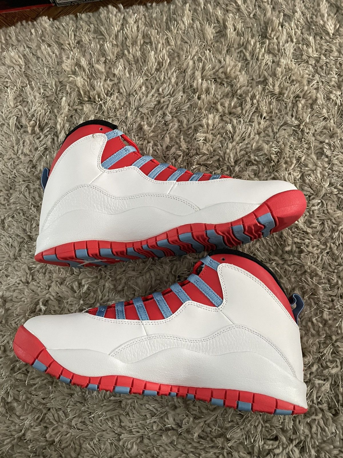 Jordan Brand Jordan 10 Chicago Flags Size US 9.5 / EU 42-43 - 6 Thumbnail