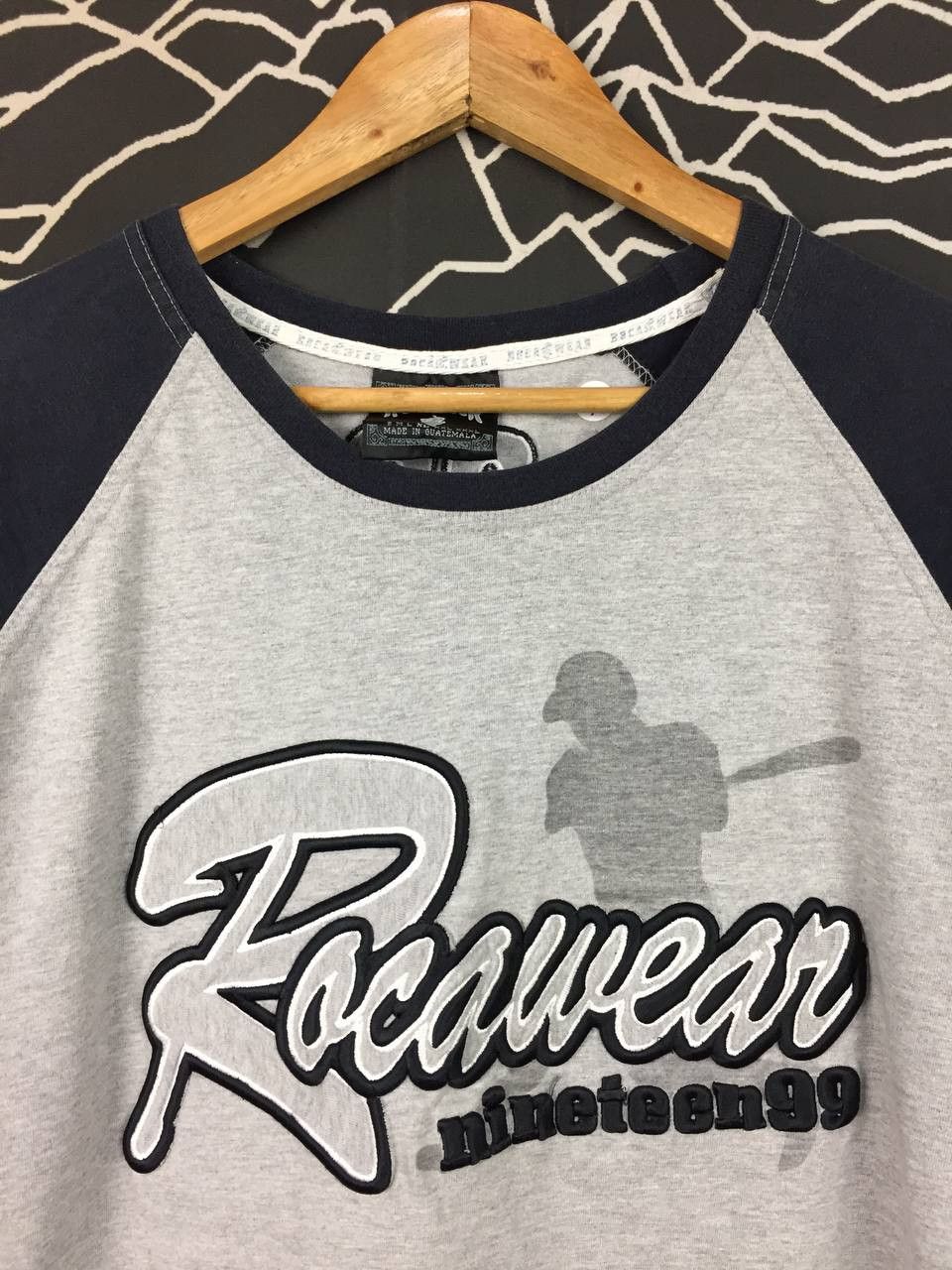 Rocawear Rocawear Jay-Z Streetwear Heritage Collection Raglan Tee Size US L / EU 52-54 / 3 - 3 Thumbnail