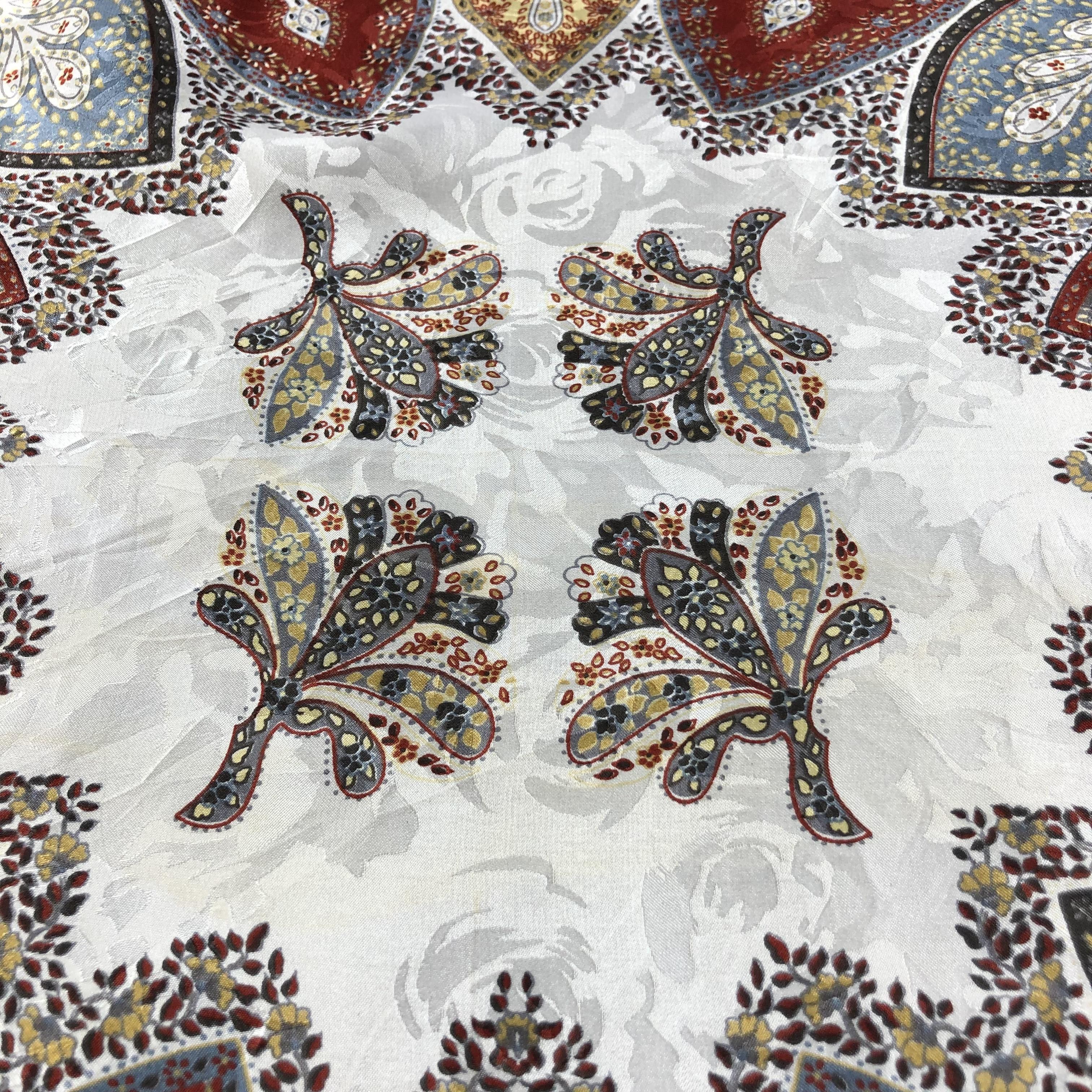 Japanese Brand Lucrezia Italy Paisley Silk Scarf M389 Size ONE SIZE - 5 Thumbnail