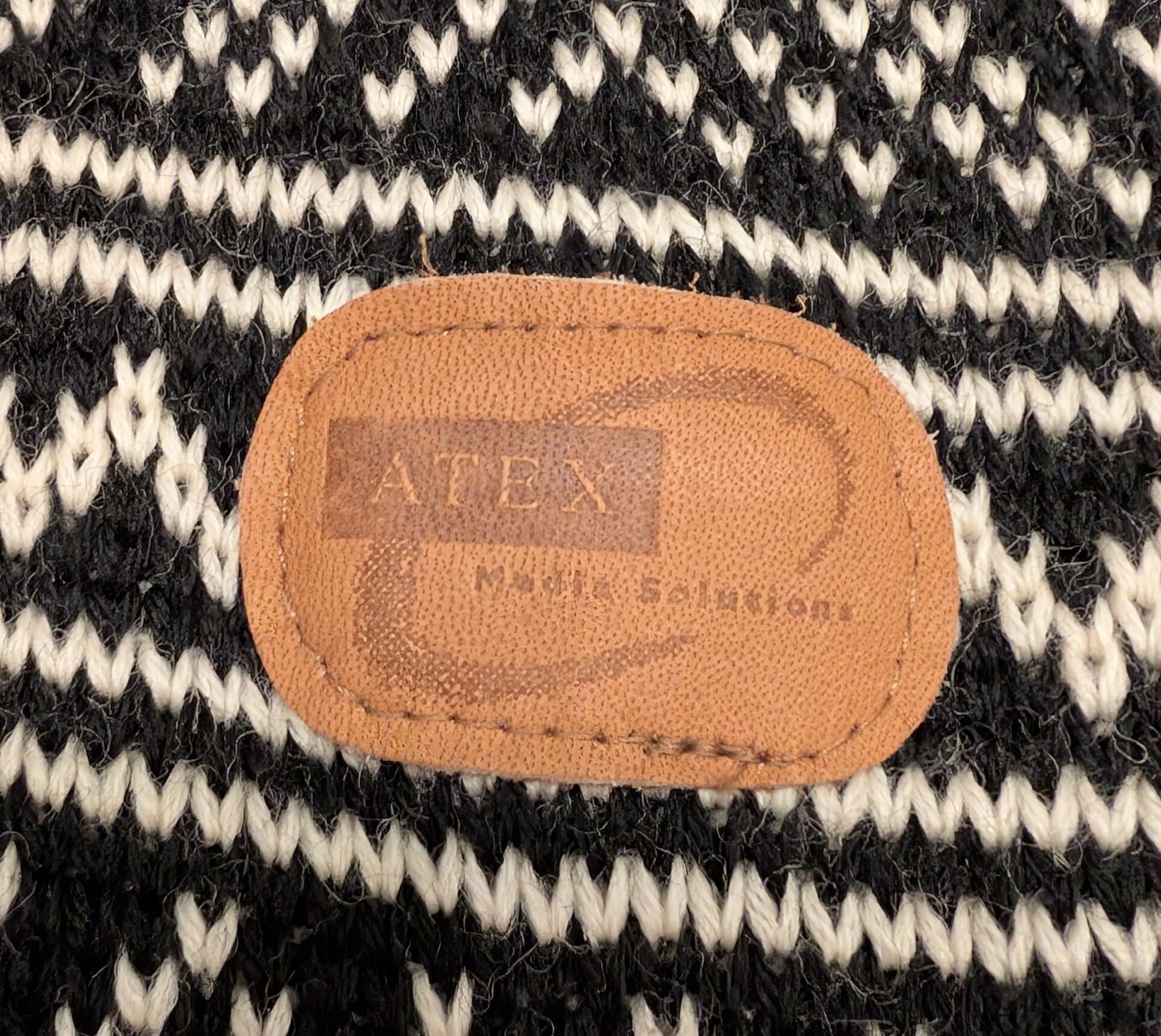 Other Volund Lokken Verk 100% Lambswool Sweater Made in Norway Size US XL / EU 56 / 4 - 8 Thumbnail