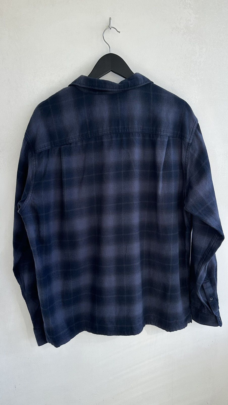 JW Anderson × Uniqlo JW Anderson X Uniqlo Blue Flannel Men Shirt Size M-L Size US M / EU 48-50 / 2 - 8 Thumbnail