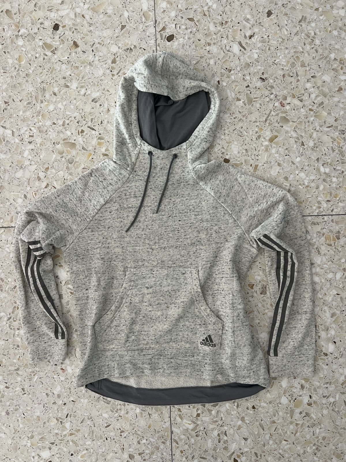 Adidas Adidas Hoodie Women Heather Grey 3 stripes Barely Worn Gray Size M / US 6-8 / IT 42-44 - 1 Thumbnail