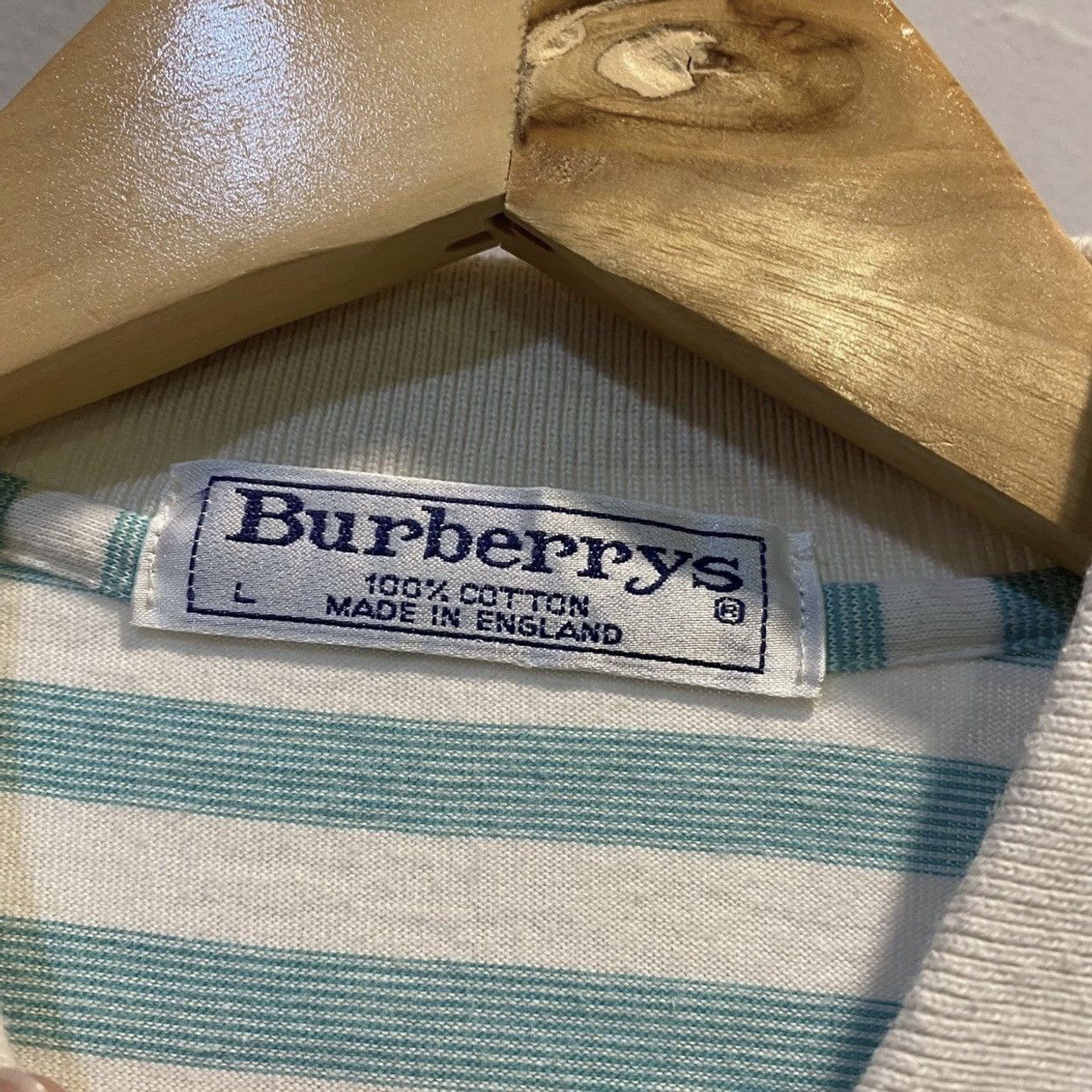 Burberry Vintage Burberrys Logo On Pocket Stripe Polo T Shirt Size US L / EU 52-54 / 3 - 9 Thumbnail