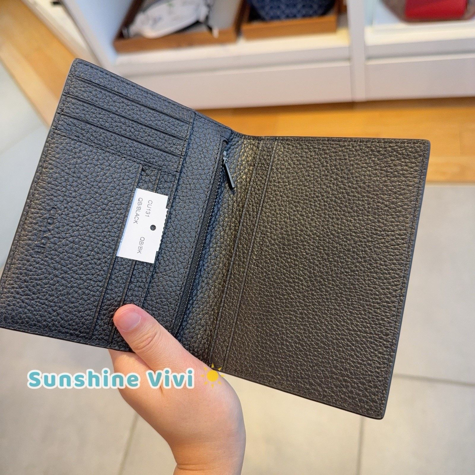 Coach NWT Coach Brand New CU131 Men's Leather Passport Case Size ONE SIZE - 2 Thumbnail