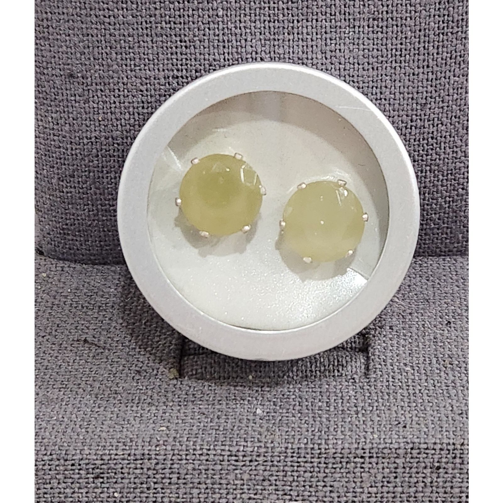 Other Light Green .5 Inch Stone Stud Earrings NIB Lightweight Size ONE SIZE - 1 Thumbnail