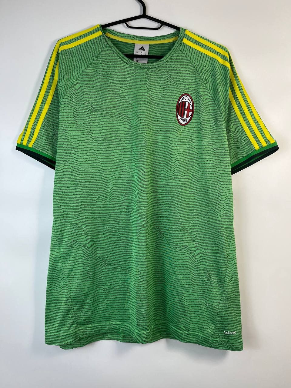 Adidas AC MILAN 2015/16 TRAINING SHIRT FOOTBALL JERSEY ADIDAS Sz L Size US L / EU 52-54 / 3 - 1 Thumbnail