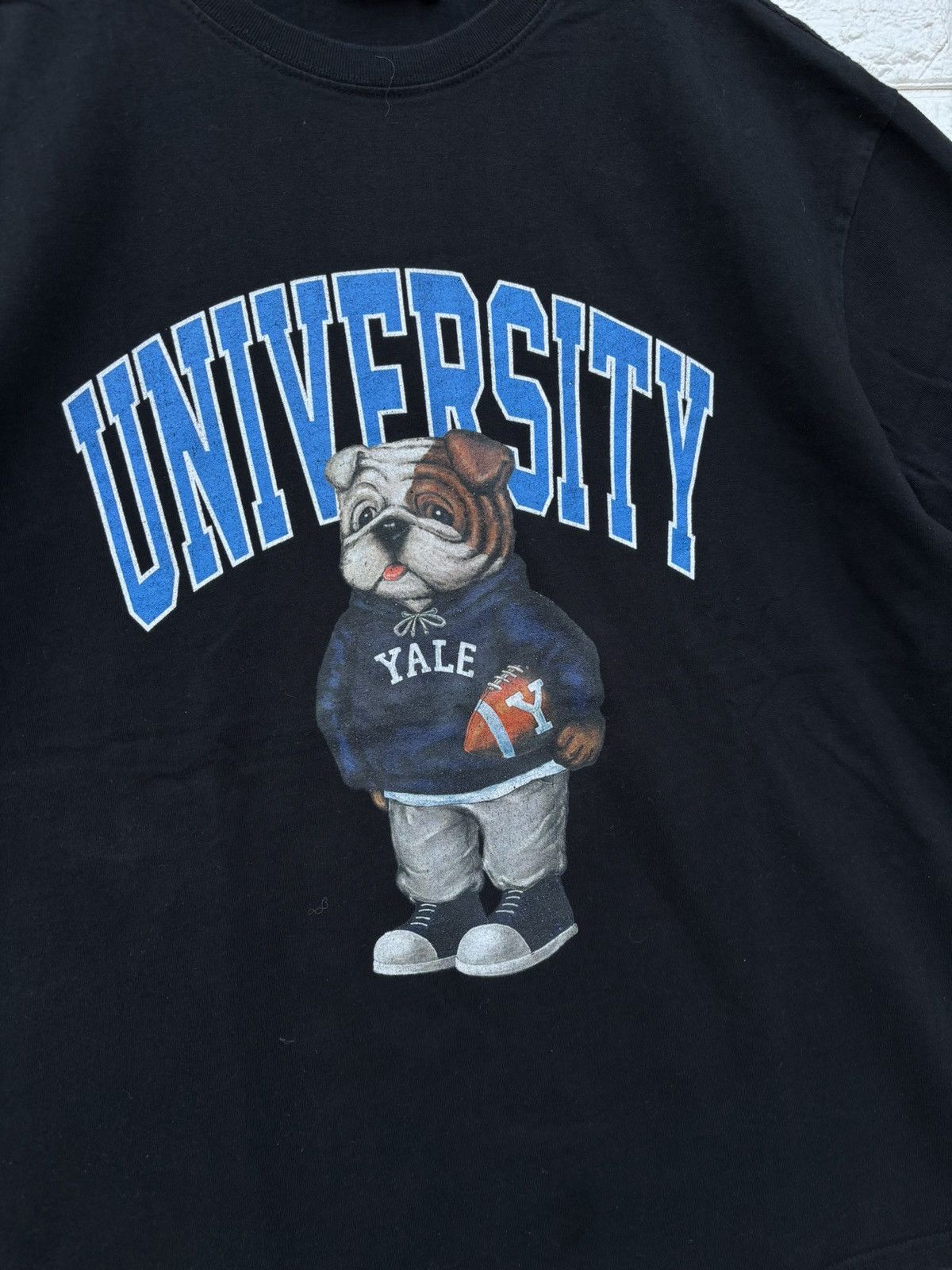 Vintage YALE University Big Printed tee Size US L / EU 52-54 / 3 - 2 Thumbnail