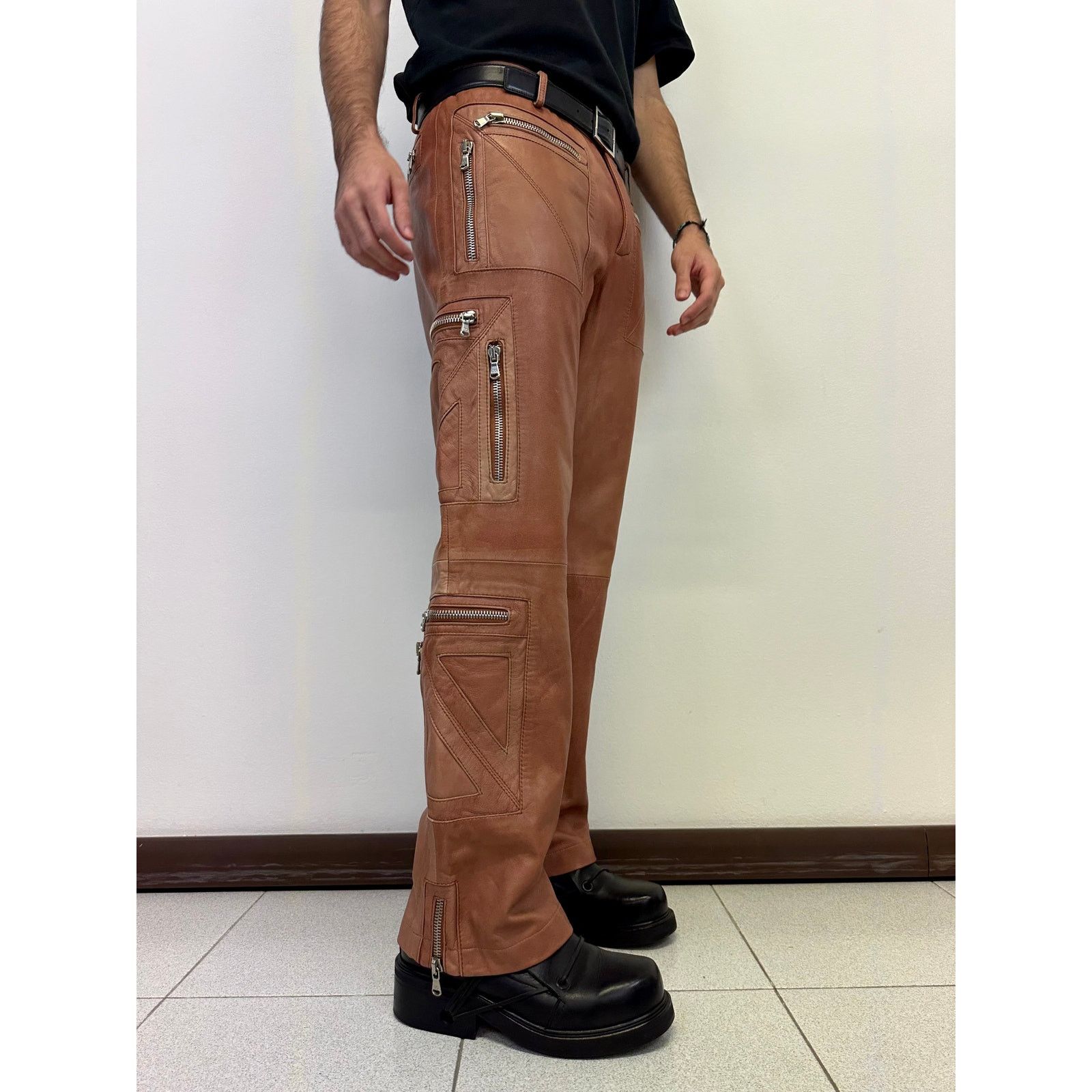 Dolce & Gabbana SS2002 Dolce & Gabbana leather zipper flight cargo pants Size US 34 / EU 50 - 5 Thumbnail