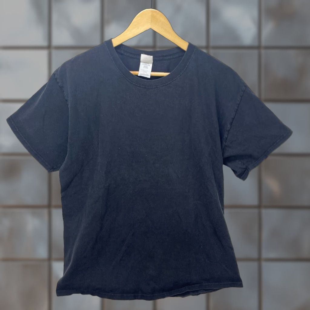 Vintage VINTAGE Black T-Shirt L Adult Men 90s Y2K Sun Faded Blank Shirt Size US L / EU 52-54 / 3 - 1 Thumbnail