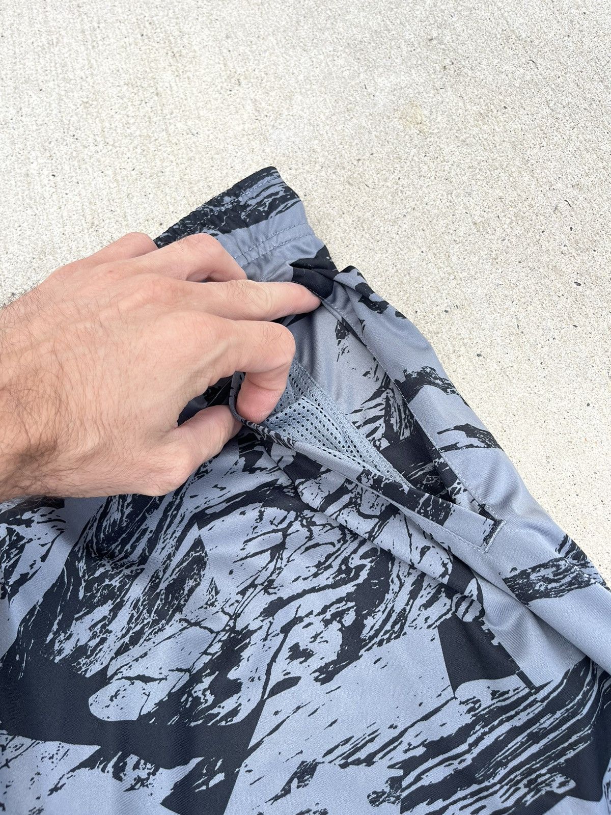 Nike Crazy Nike Dri-Tit Shorts Size US 36 / EU 52 - 3 Thumbnail