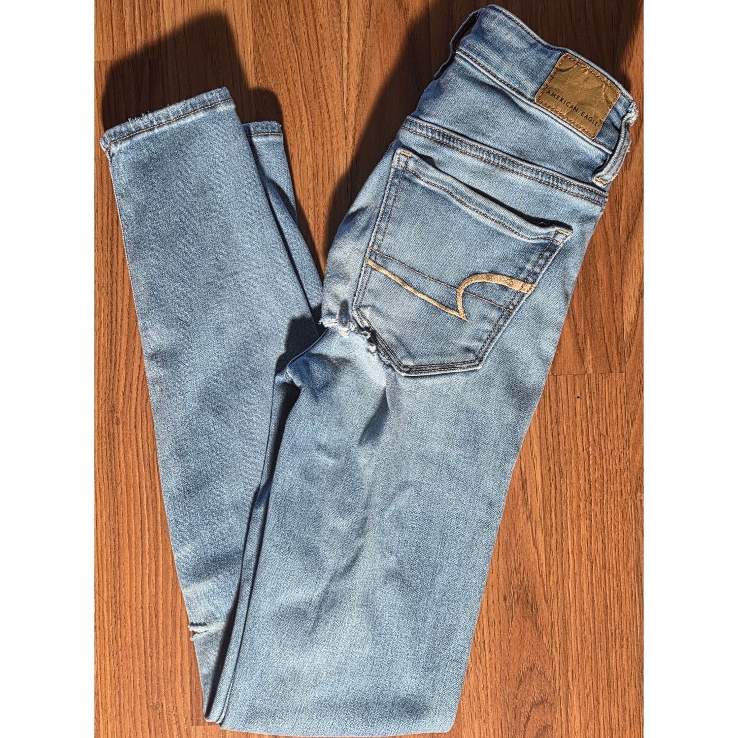 American Eagle Outfitters American Eagle Blue Distressed Denim Jeans - Size 00 Size 24" / US 00 / IT 34 - 2 Thumbnail