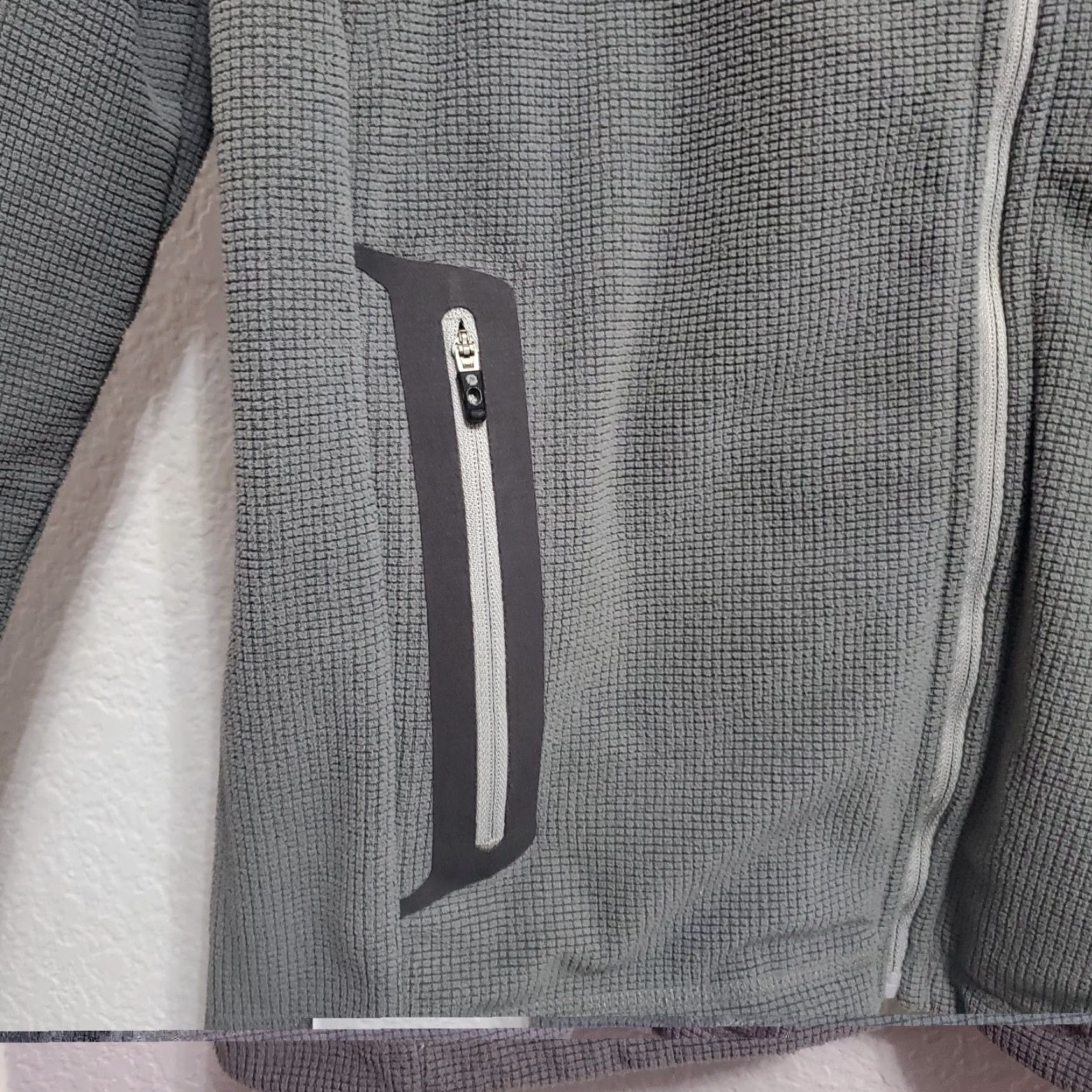 Marmot Marmot Jacket Men S Gray Lightweight Full Zip Mock Neck Sweatshirt Outdoor FLAW Size US S / EU 44-46 / 1 - 7 Thumbnail