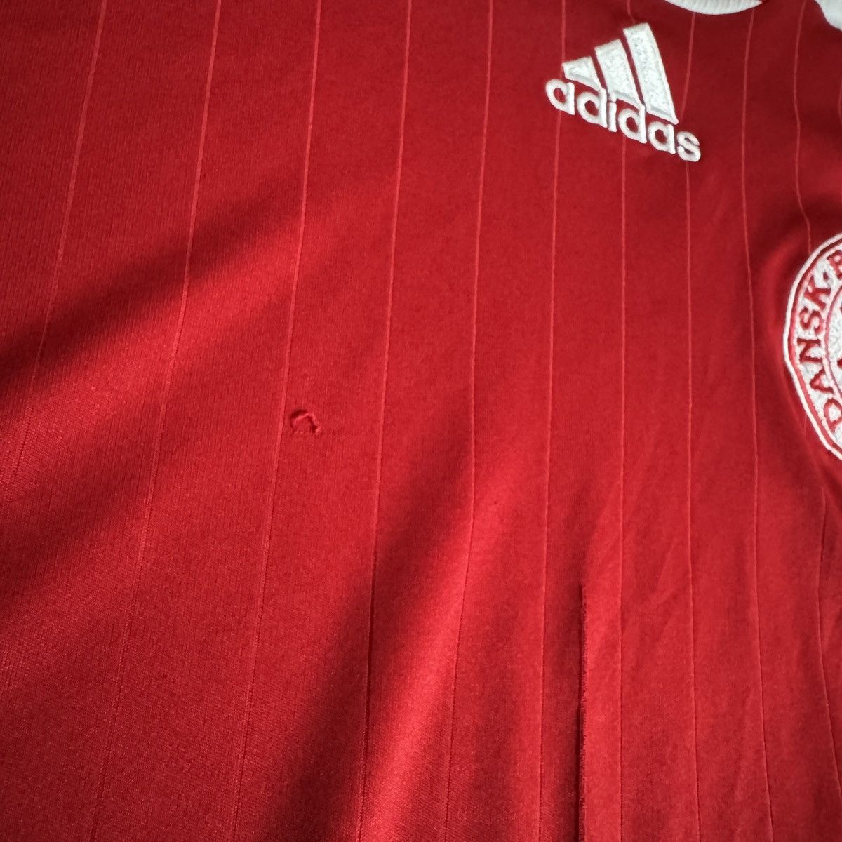 Adidas 2006 Euros Denmark Home Teamgeist Size US M / EU 48-50 / 2 - 3 Thumbnail