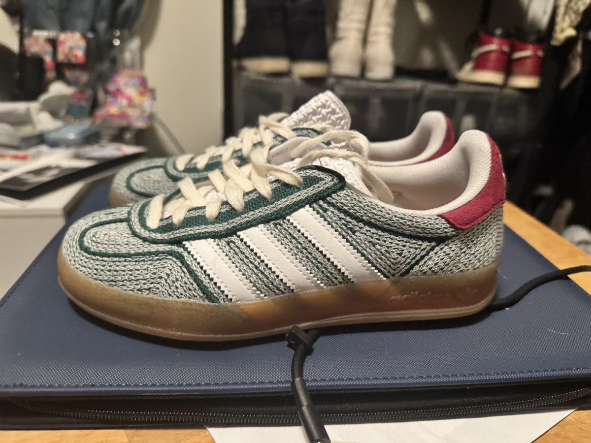 Adidas Sean Witherspoon gazelles size mens 4 ladies 6 Size US 6 / IT 36 - 1 Thumbnail
