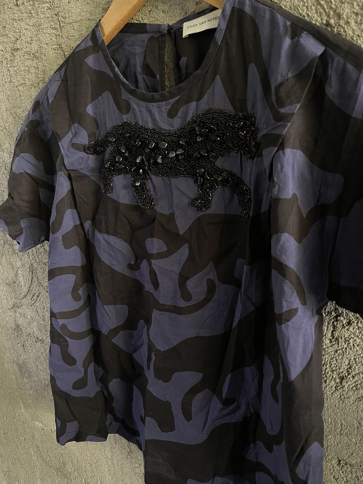 Dries Van Noten Dries Van Noten Panther Beaded Detail Size XS / US 0-2 / IT 36-38 - 3 Thumbnail