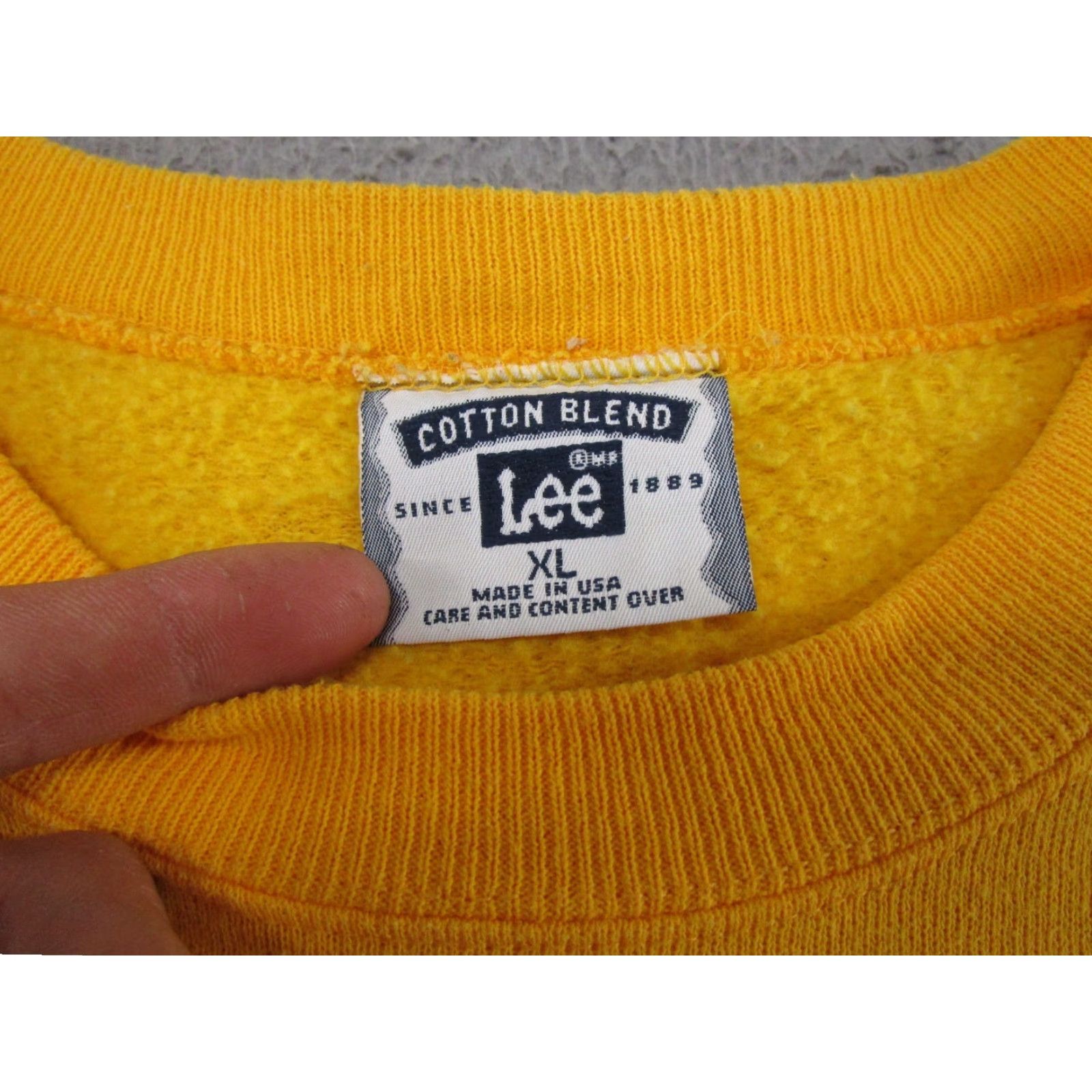 Lee VTG Lee Sweatshirt - Green Bay Packers - Gold Pullover Crewneck - XL - Vintage Sports Football - Graphic Print - All Seasons - Men - Cotton Fleece Size US XL / EU 56 / 4 - 3 Thumbnail