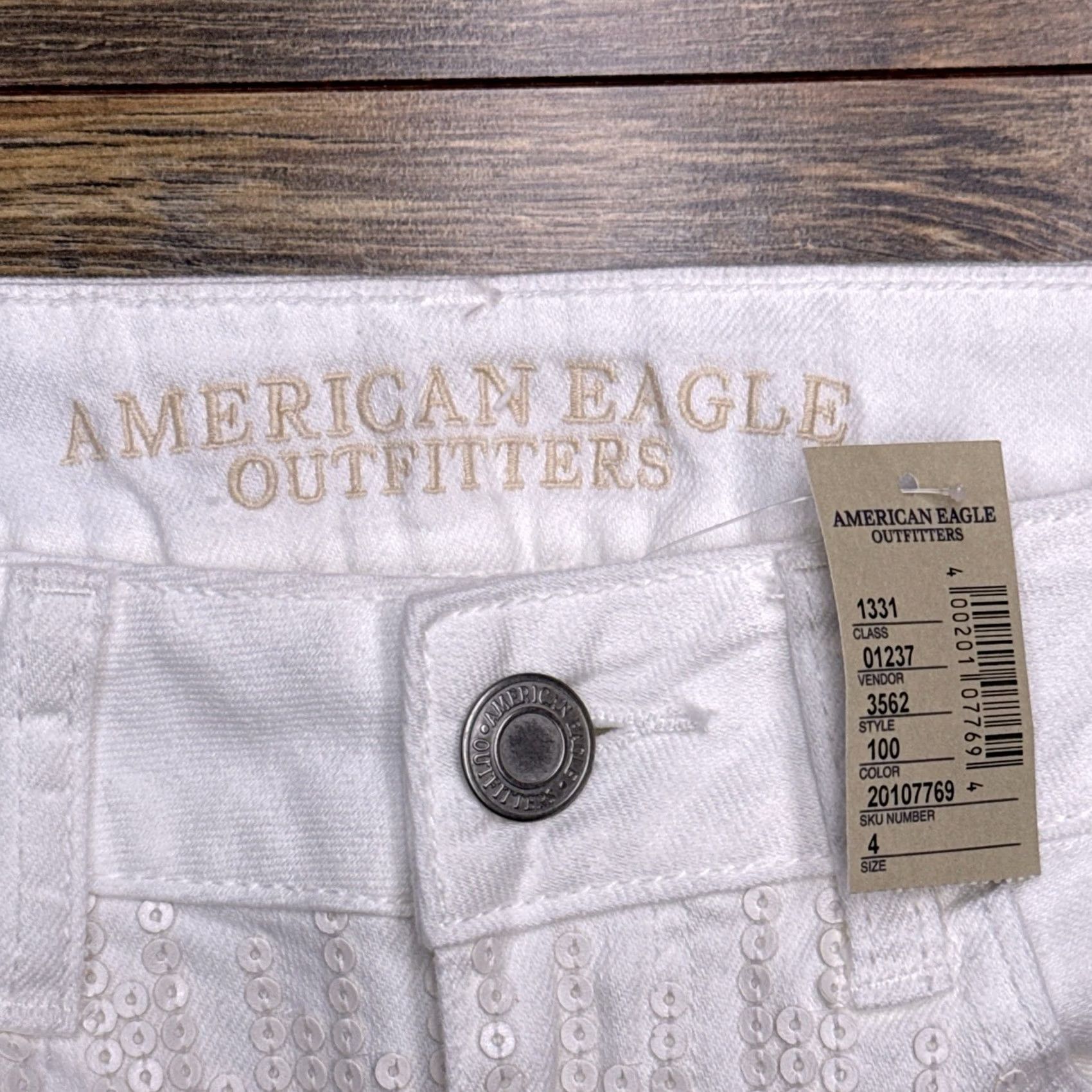 American Eagle Outfitters American Eagle Outfitters Cut Off Shorts Womens 4 White Stretch Low Rise Sequin New Size 27" / US 4 / IT 40 - 3 Thumbnail