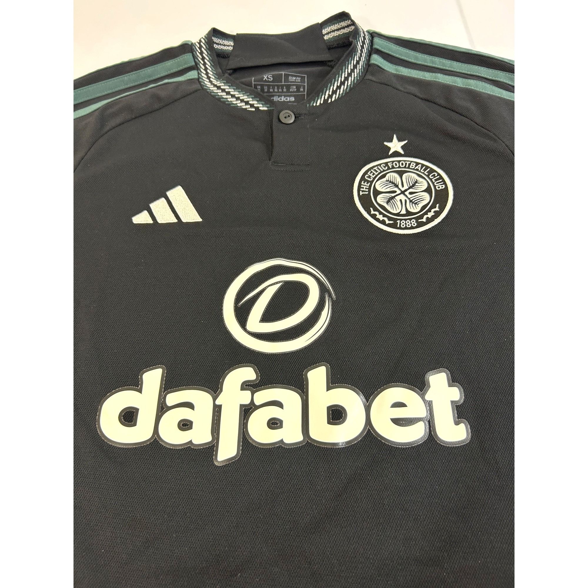 Adidas Adidas Celtic Football Club Men Soccer Jersey XS Black Green Size US XS / EU 42 / 0 - 5 Thumbnail