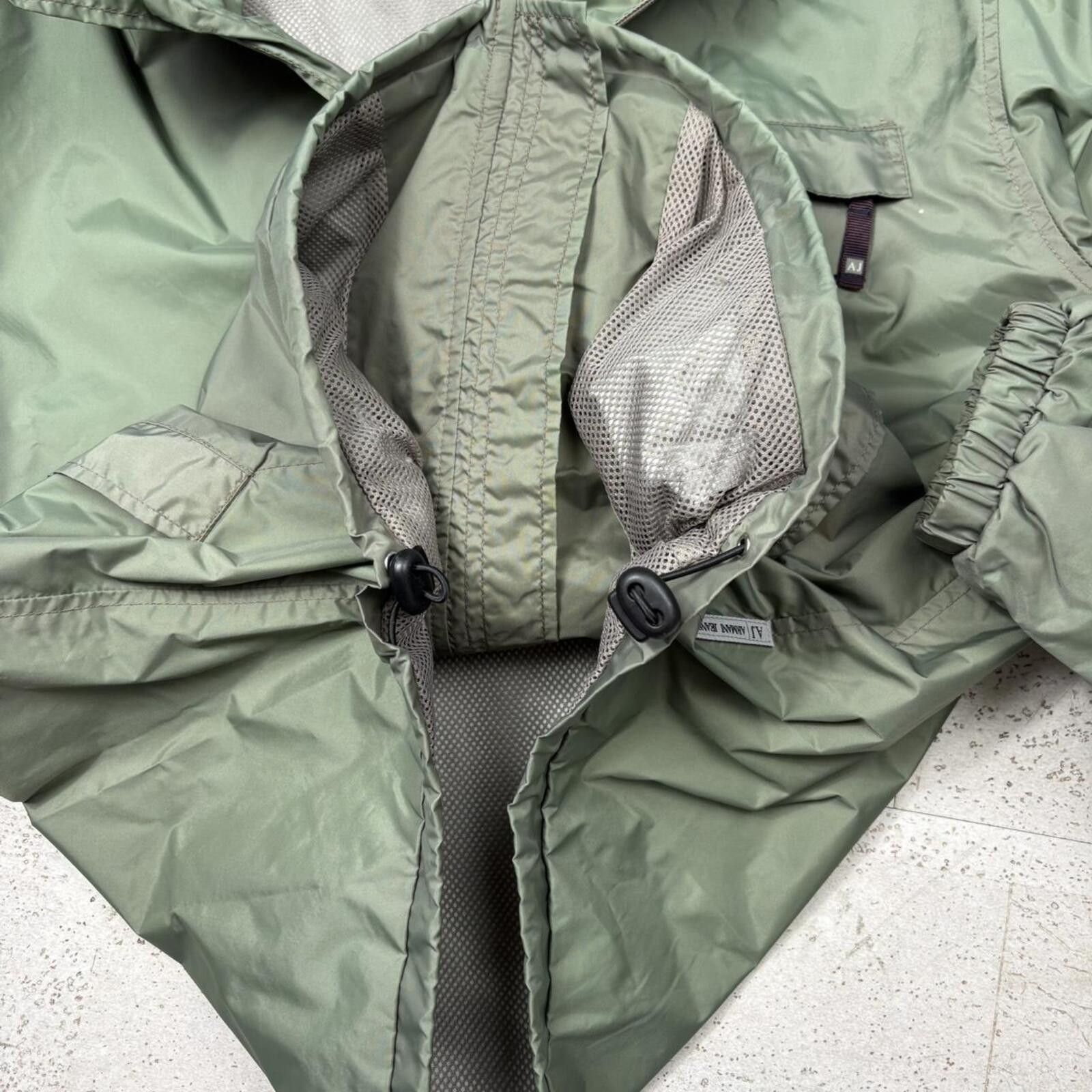 Other 00’s Armani Jeans Lightweight Jacket (L) Size US L / EU 52-54 / 3 - 6 Thumbnail