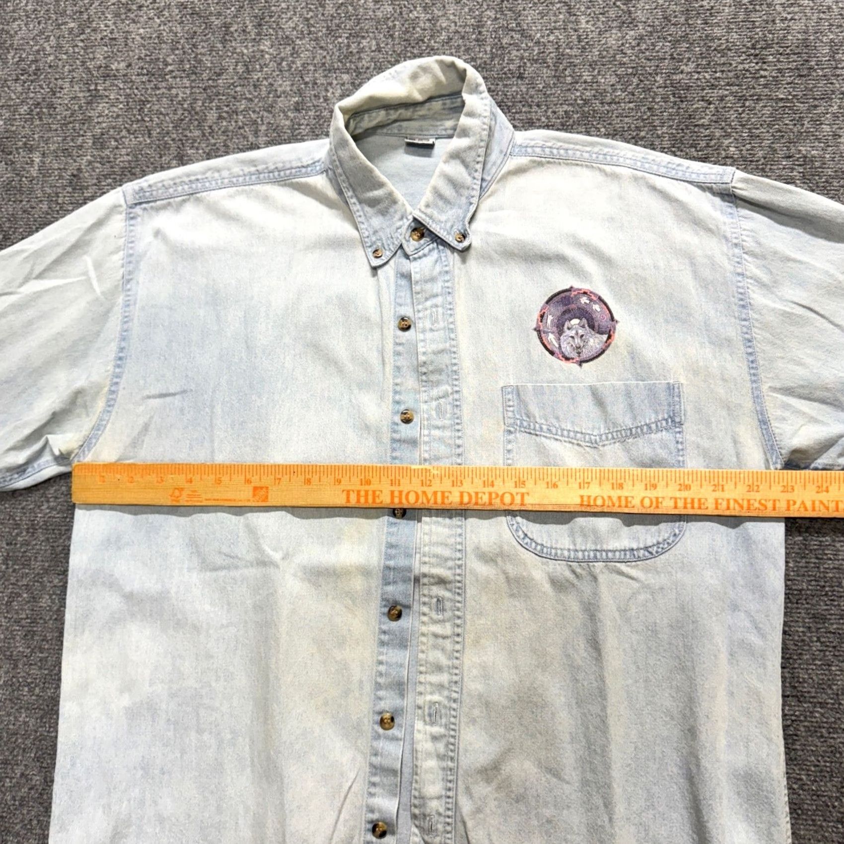The Unbranded Brand Wolf Gate Dress Shirt Men's Medium Tribal Button Up Casual 100% Cotton Blue Men M Regular The Unbranded Brand Size US M / EU 48-50 / 2 - 7 Thumbnail