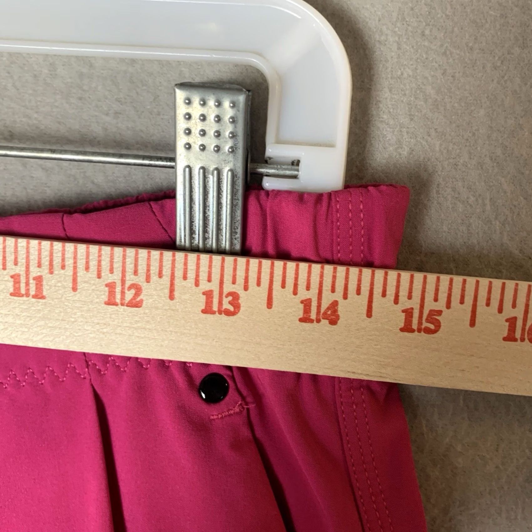 Lululemon Lululemon Shorts Womens 6 Pink Spring Break Away Cuffs Beach Pickleball Shirt? Size 28" / US 6 / IT 42 - 5 Thumbnail