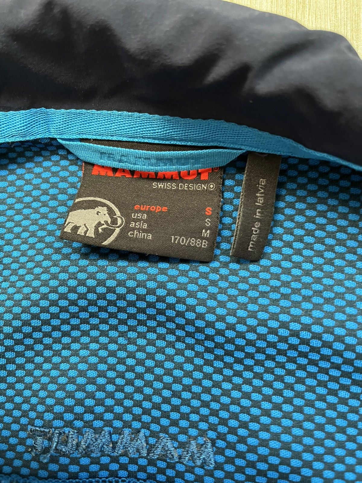 Mammut Mammut Ultimate Pro GORE-TEX WINDSTOPPER Softshell Jacket Size US S / EU 44-46 / 1 - 6 Thumbnail