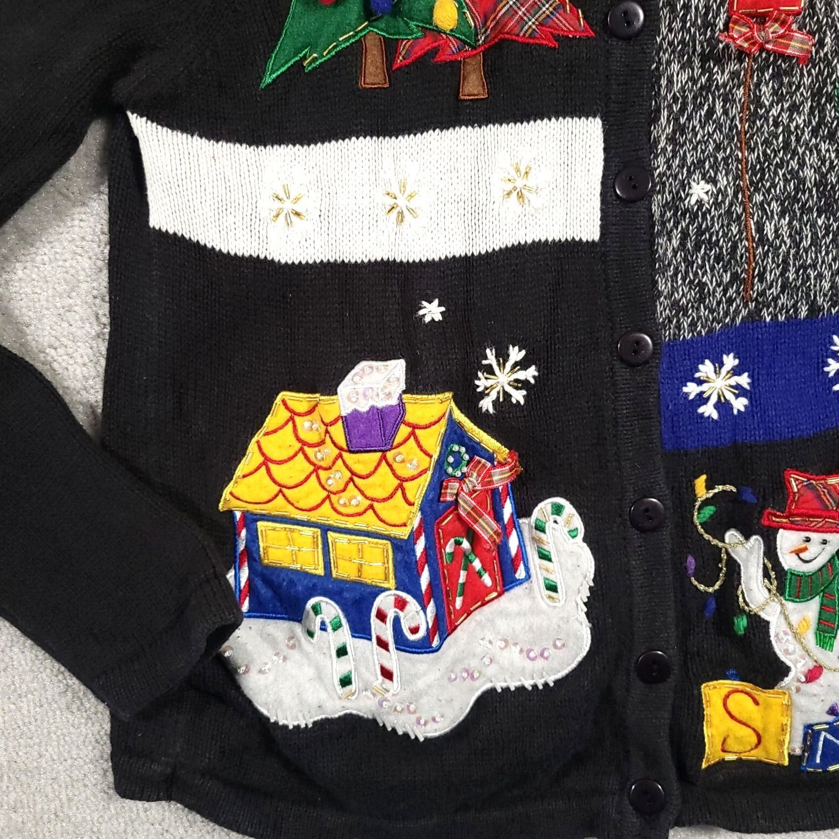 Vintage VINTAGE White Stag Embroidered Button-Up Christmas Cardigan Sweater Women's Small Black Size S / US 4 / IT 40 - 4 Thumbnail