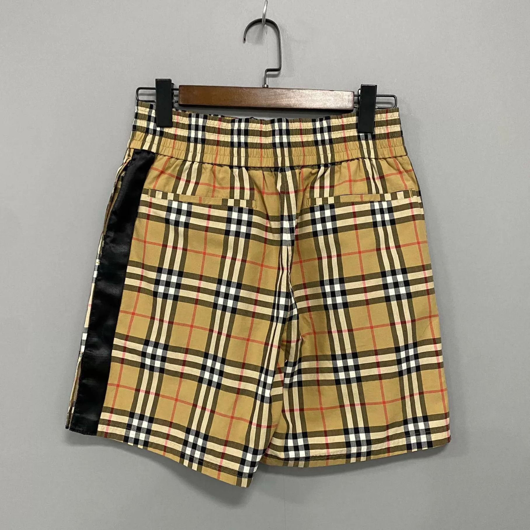 Burberry Burberry Classic Check Shorts UK4 99 New Size 25" / US 0 / IT 36 - 3 Thumbnail