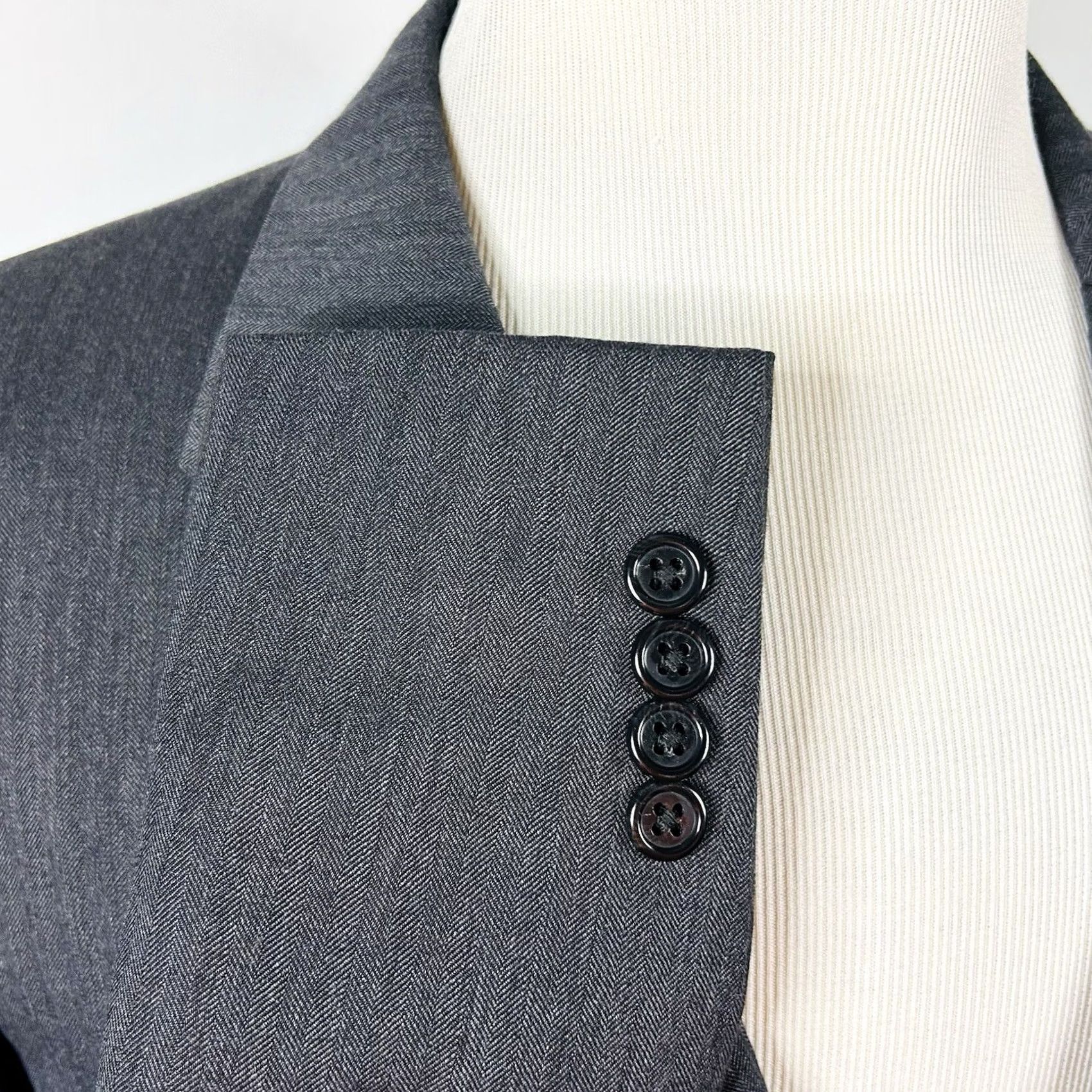 Jos. A. Bank Jos A Bank Sport Coat 46L Gray Herringbone 100% Wool Two Button Lined Vented Men Size US XS / EU 42 / 0 - 5 Thumbnail