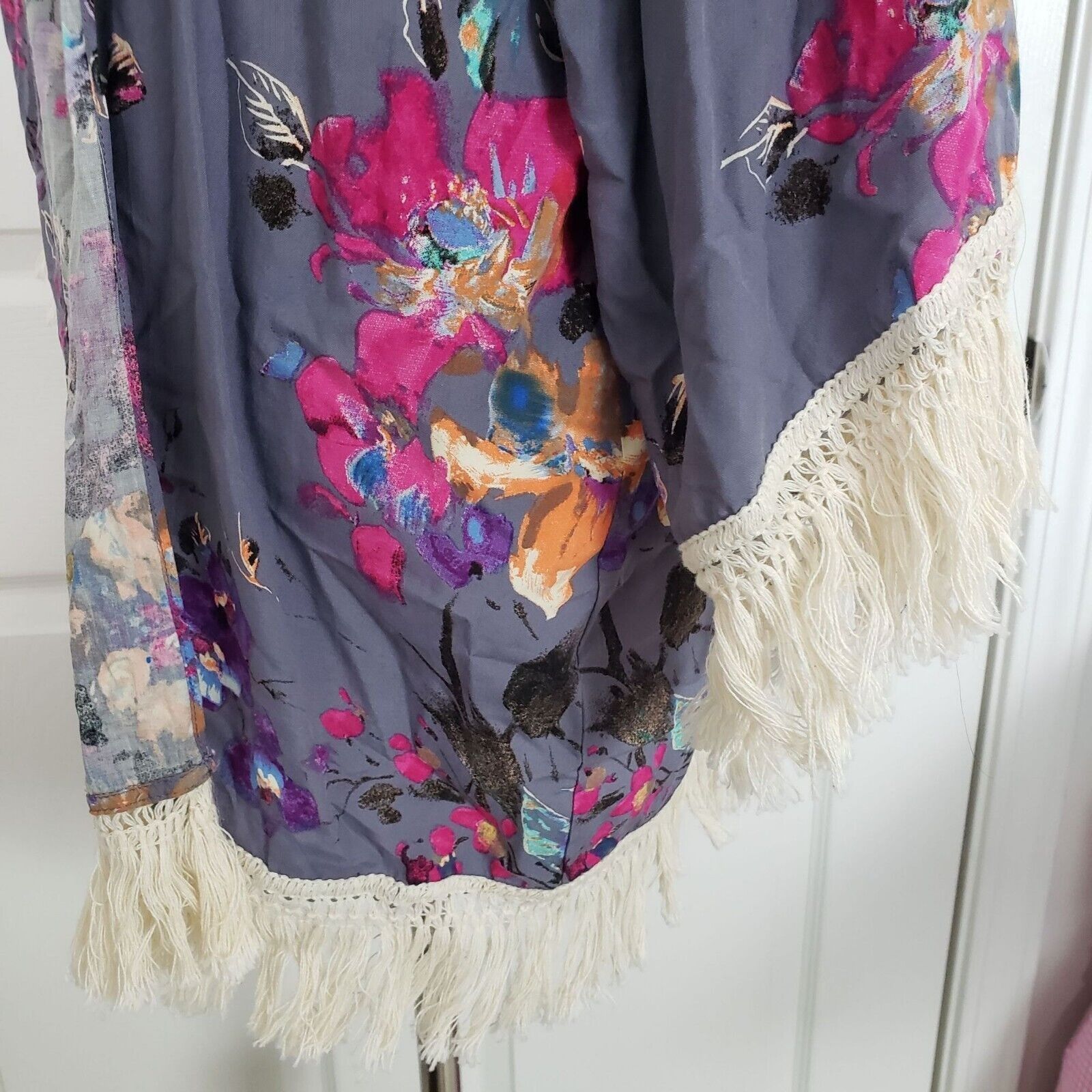 Designer Umgee Floral Fringe Kimono Womens Sz Medium Boho Fringe Fest Size M / US 6-8 / IT 42-44 - 4 Thumbnail