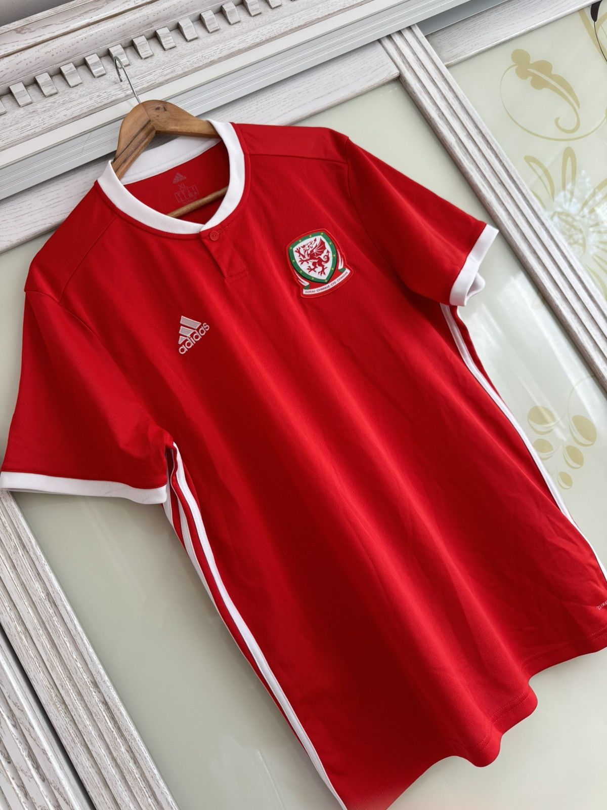 Adidas Wales 2018-2019 Home Soccer Jersey Football Shirt Kit Size US XL / EU 56 / 4 - 4 Thumbnail