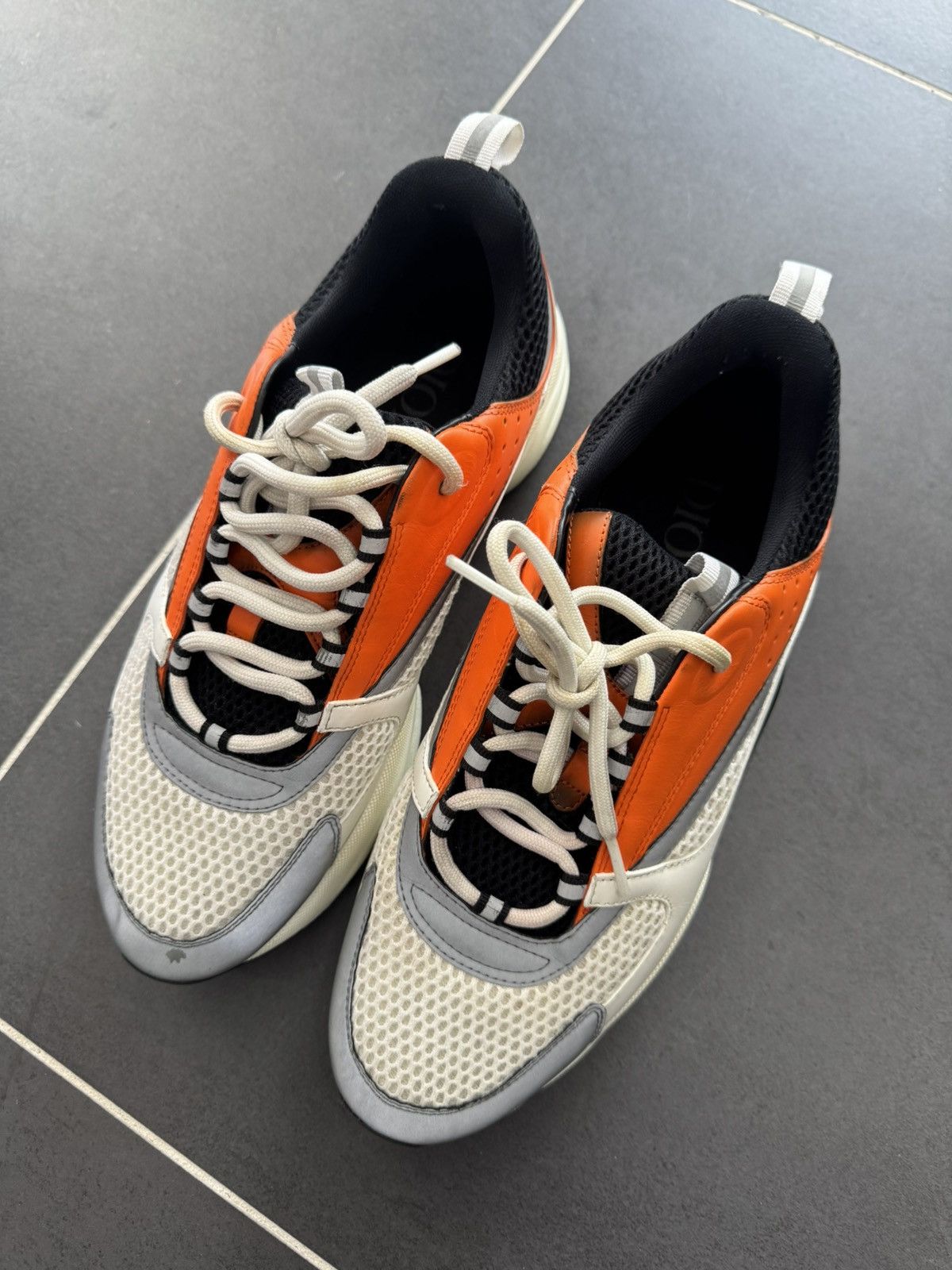 Dior Dior b22 white/orange Size US 12 / EU 45 - 2 Thumbnail
