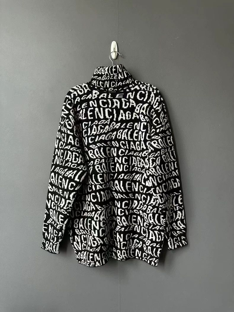 Balenciaga Balenciaga Turtleneck Bullet Screen Sweater Size US S / EU 44-46 / 1 - 2 Thumbnail