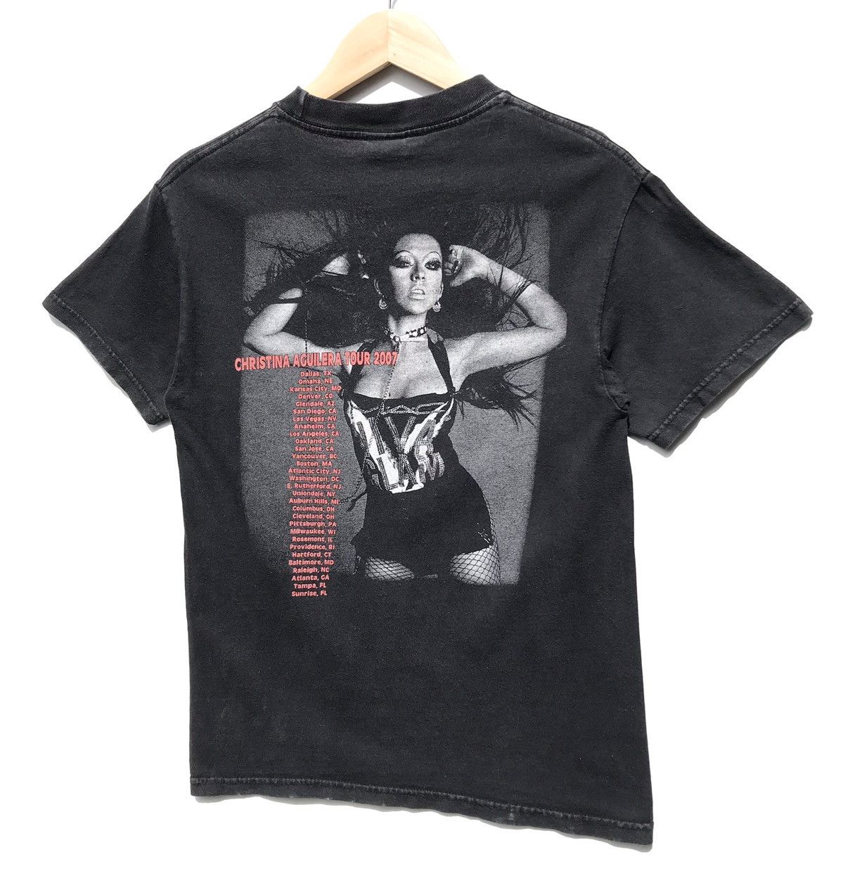 Band Tees Vintage Christina Aguilera Tour 2007 Tee Sun Faded Size US S / EU 44-46 / 1 - 4 Thumbnail