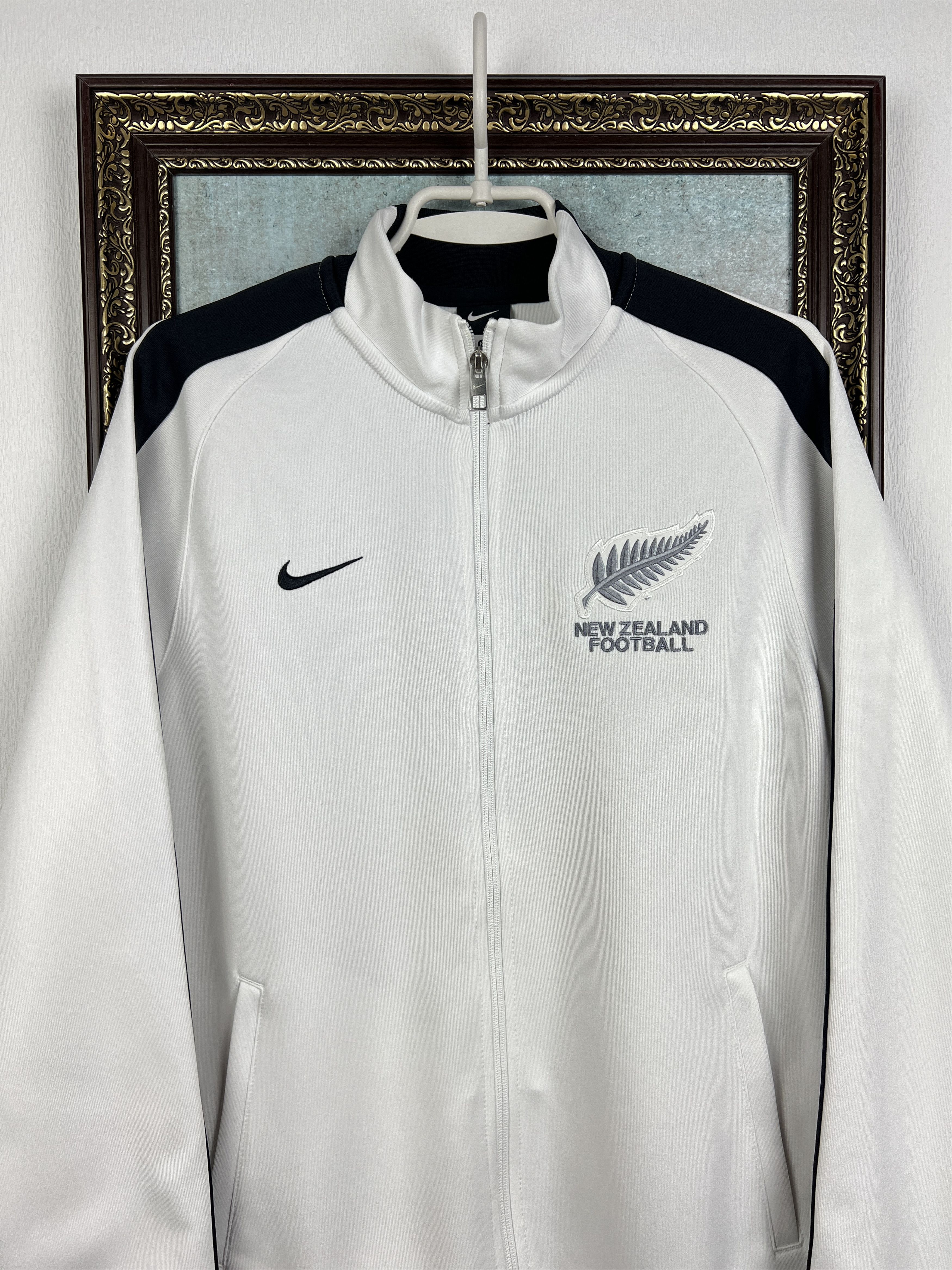 Nike New Zealand Football Jacket Soccer Track Top National Team Size US M / EU 48-50 / 2 - 2 Thumbnail