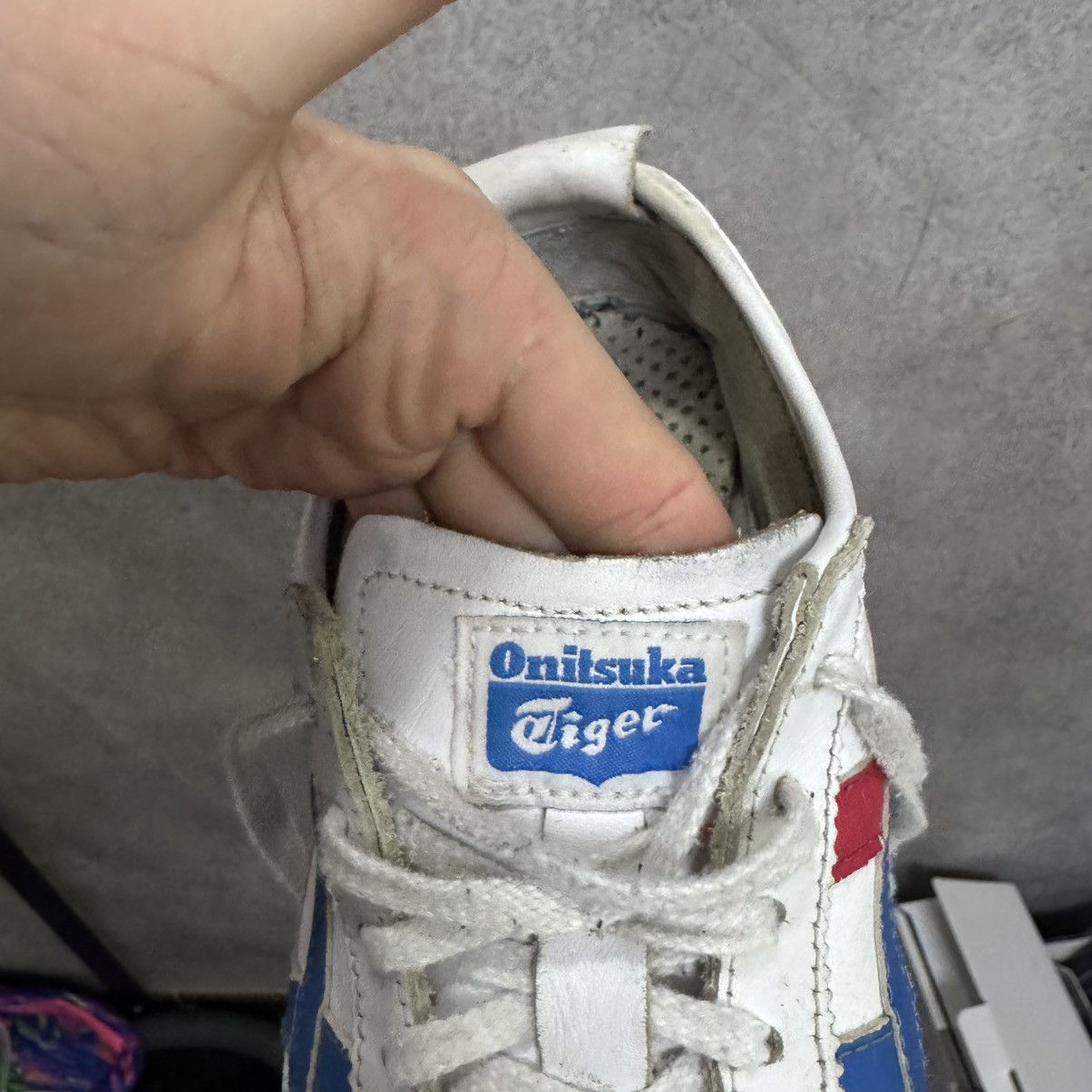 Asics Asics Onitsuka Tiger Leather Sneakers Size US 8.5 / EU 41-42 - 7 Thumbnail