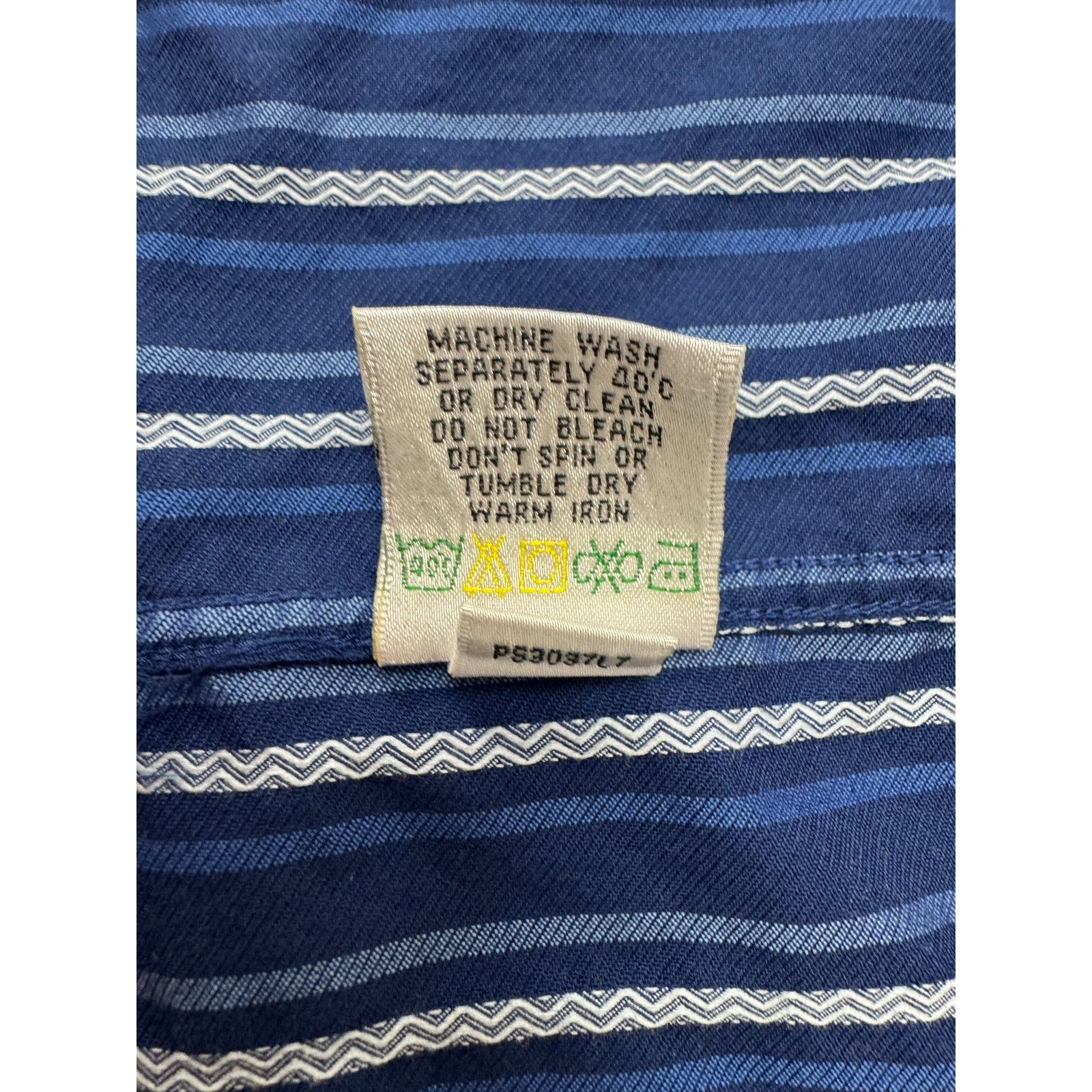 BUGATCHI Bugatchi Uomo Dress Shirt Button Stripes Blue - Men's Large Size US L / EU 52-54 / 3 - 7 Thumbnail