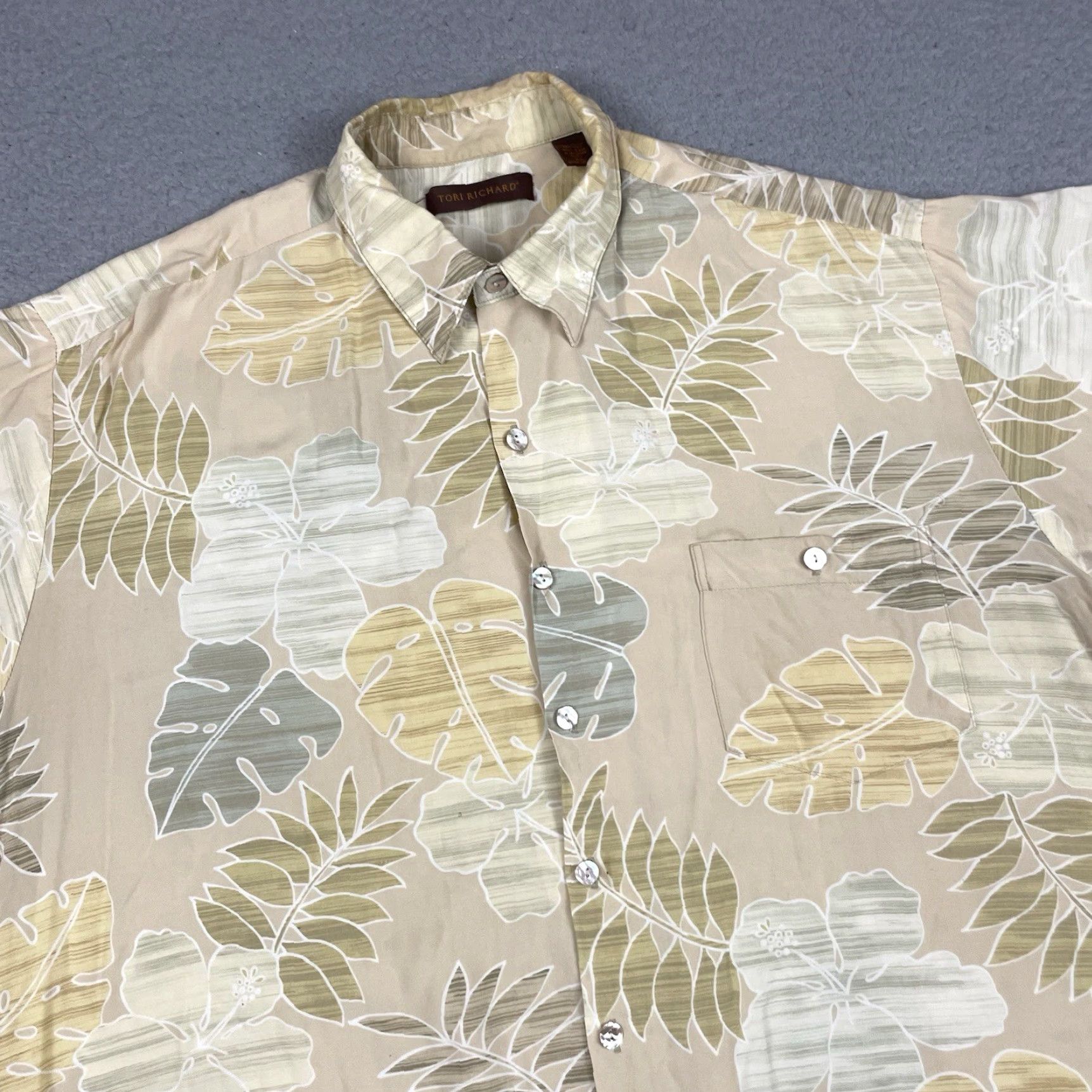 Tori Richard VINTAGE Tori Richard Shirt Mens XL Beige Tonal Floral Button Up Hawaiian USA Vtg Size US XL / EU 56 / 4 - 2 Thumbnail