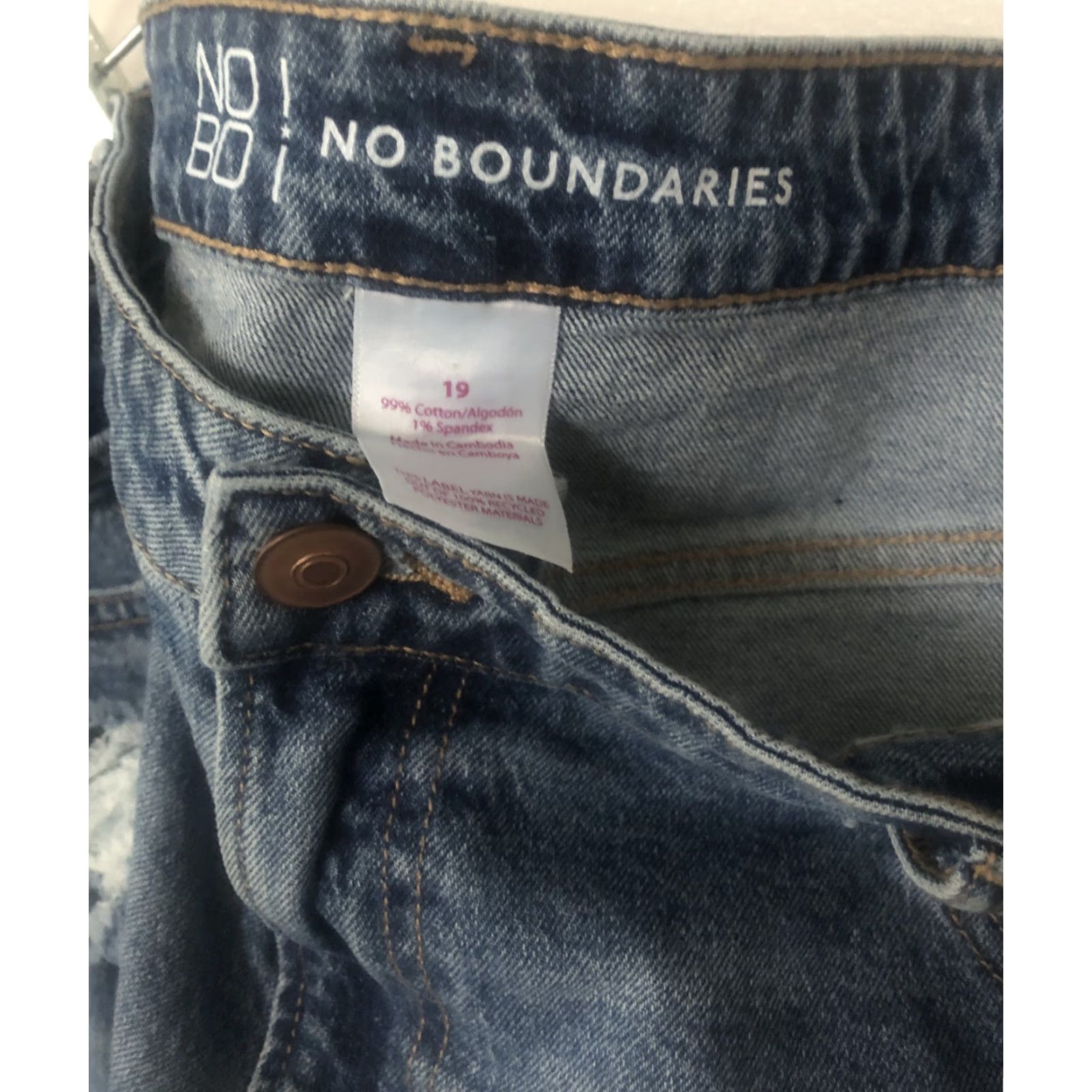 Vintage **No Boundaries Women's High Rise Blue Denim Shorts Size 19** User: No Boundaries Women's High Rise Blue Denim Shorts Size 19 Size 40" / US 18 - 5 Thumbnail