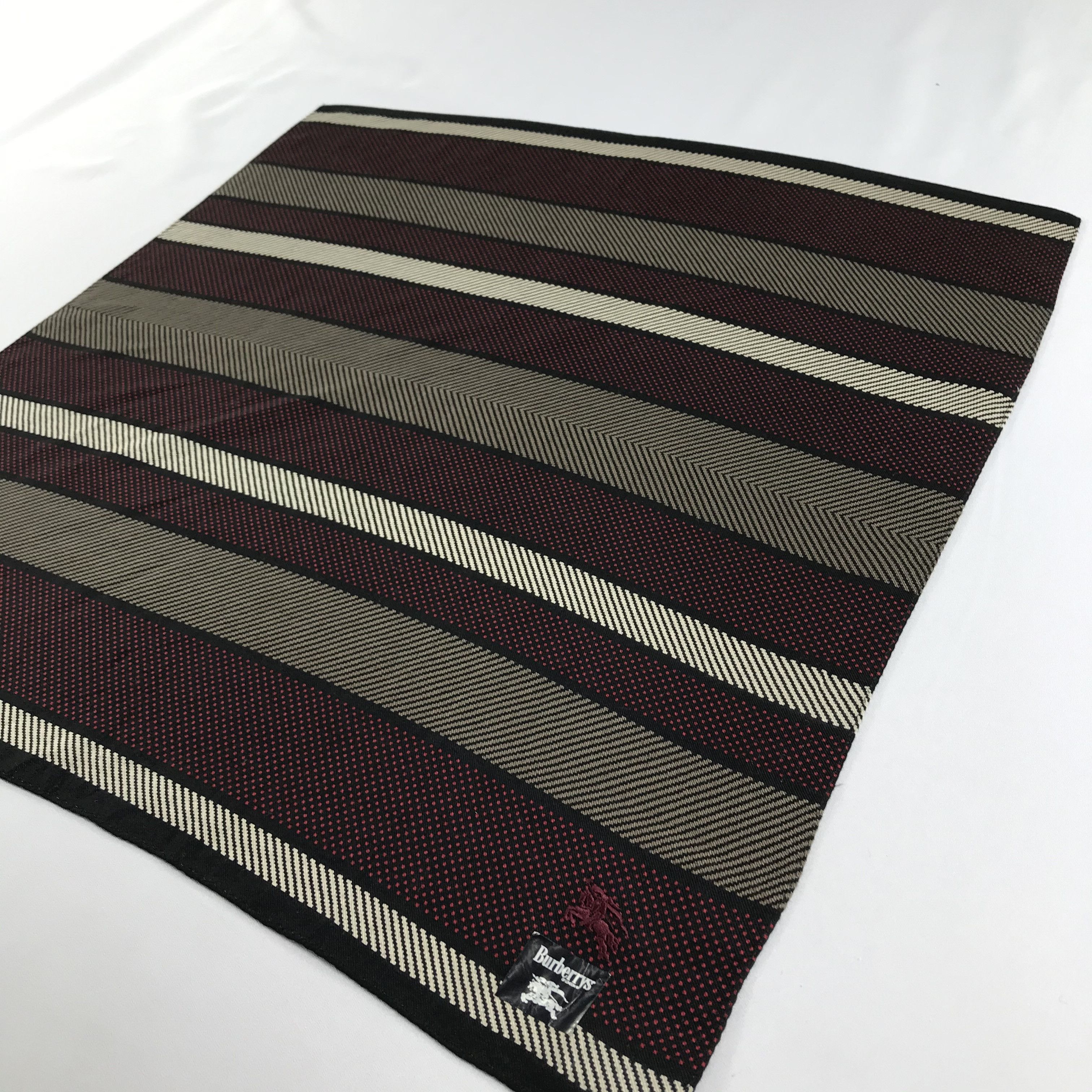 Burberry Burberrys Handkerchief Neckerchief Bandana H813 Size ONE SIZE - 4 Thumbnail