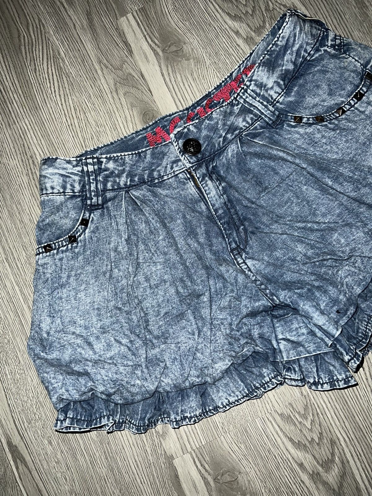 Japanese Brand Vintage Japanese Pumpkin skull shorts ☠️🖤 Size 26" / US 2 / IT 38 - 6 Thumbnail