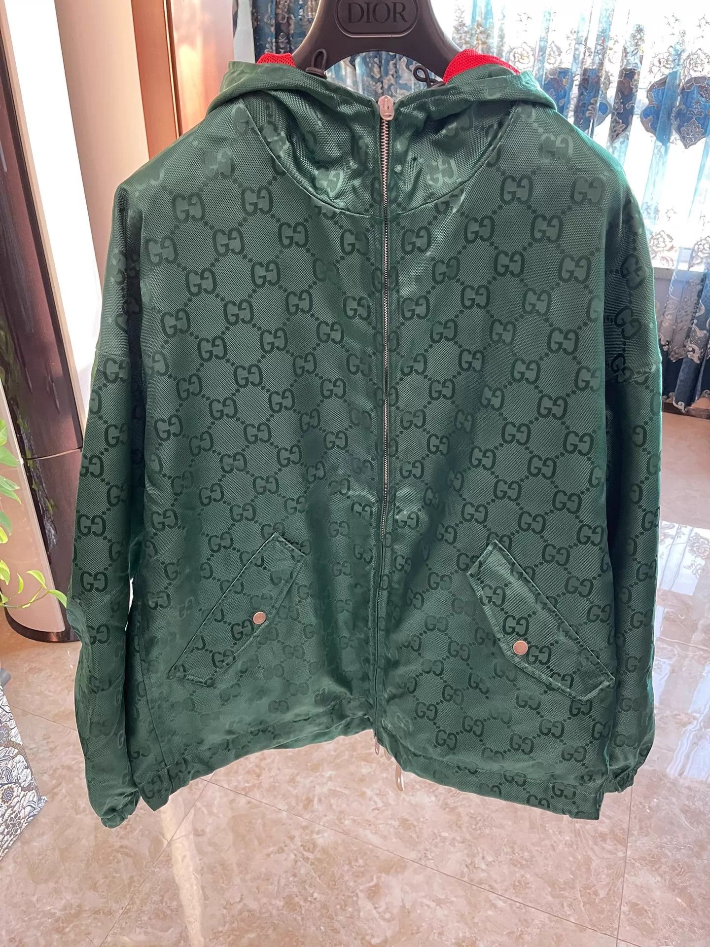 Gucci Gucci New All-Over Reflective Logo Oversized Jacket Size 48 Size US M / EU 48-50 / 2 - 3 Thumbnail
