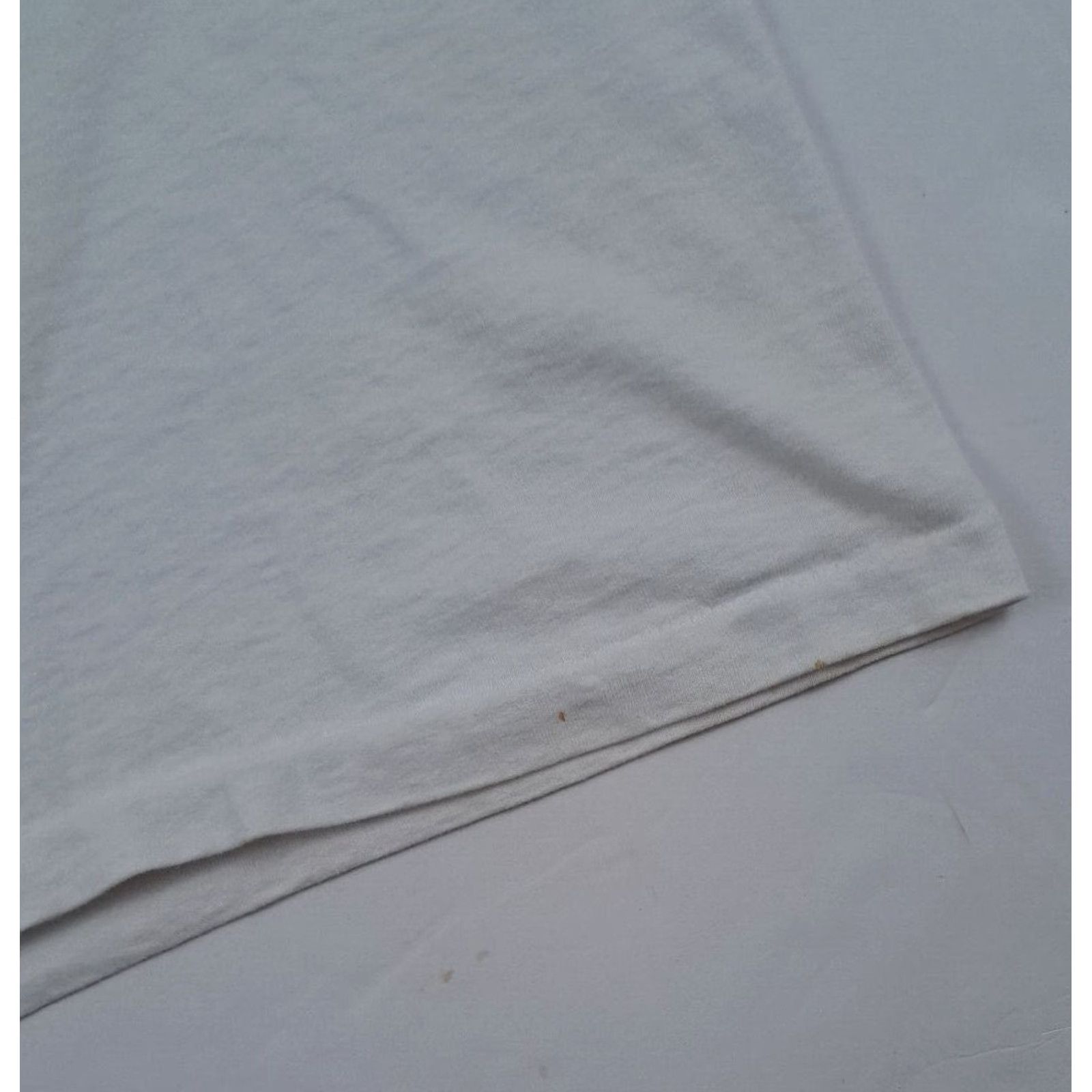 Fruit Of The Loom VINTAGE Hawaii Waikiki Beach T-Shirt USA LG Hilton Head Fruit of the Loom Crew Neck Short Sleeve Men 1980s White Sky Blue Size US L / EU 52-54 / 3 - 3 Thumbnail