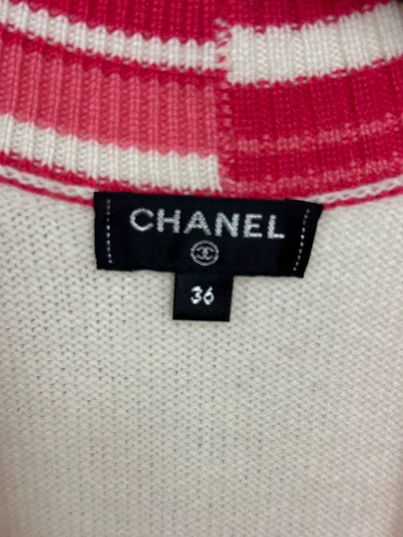 Chanel Chanel Pink and white color-blocked V-neck cashmere cardig Size XS / US 0-2 / IT 36-38 - 3 Thumbnail