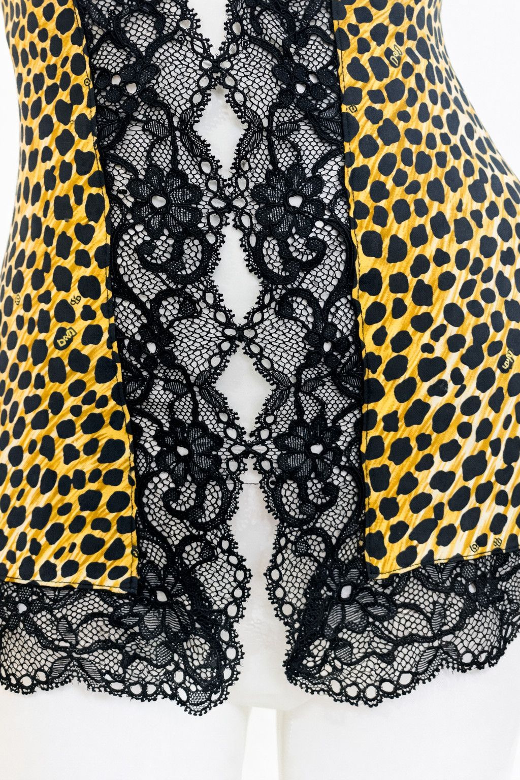 Dolce & Gabbana Dolce & Gabbana Leopard Lace D&G Animal Print Top Size M / US 6-8 / IT 42-44 - 4 Thumbnail