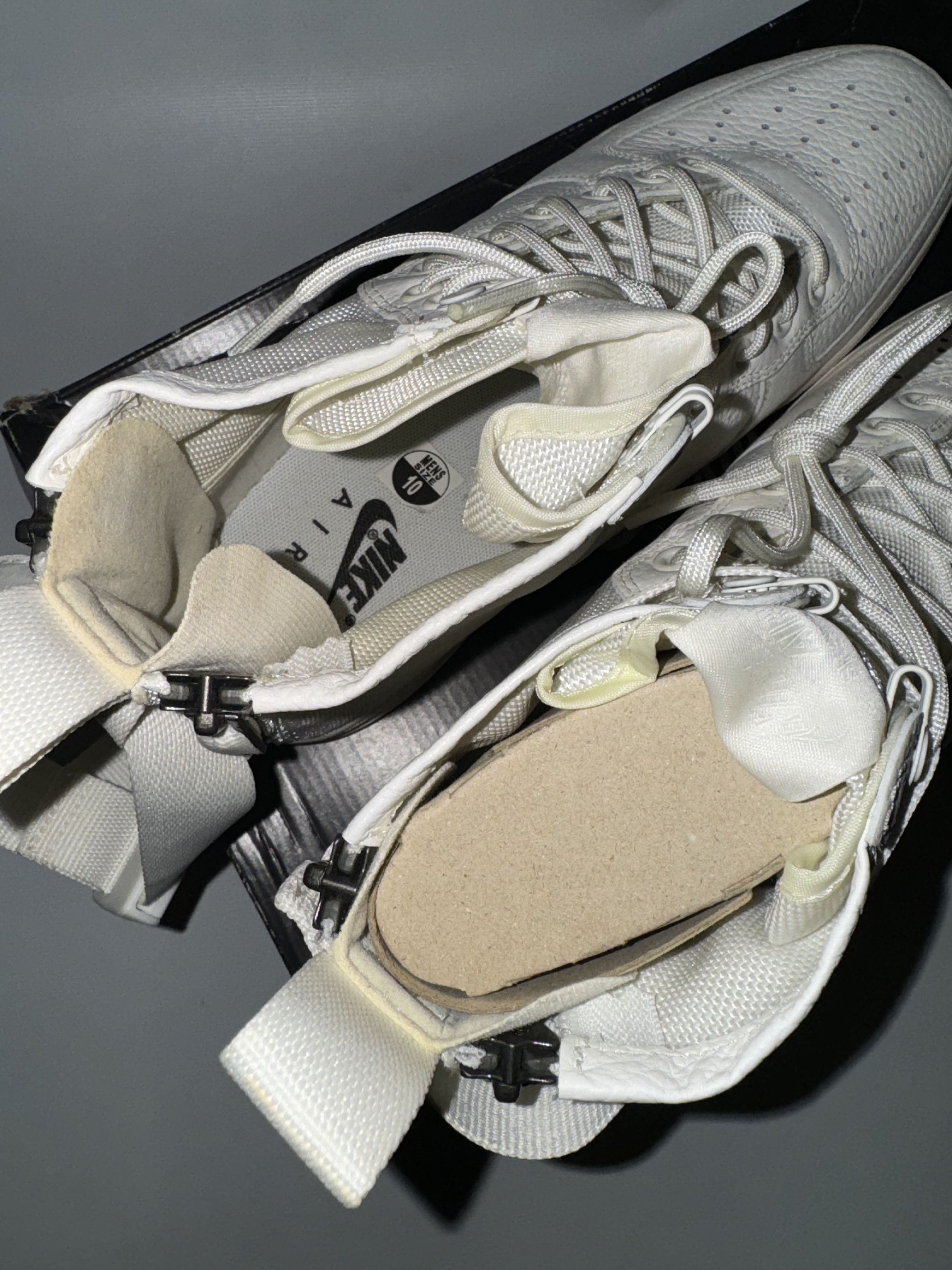 Nike Nike SF Air Force 1 "Triple Ivory" (Rare) Size US 10 / EU 43 - 3 Thumbnail
