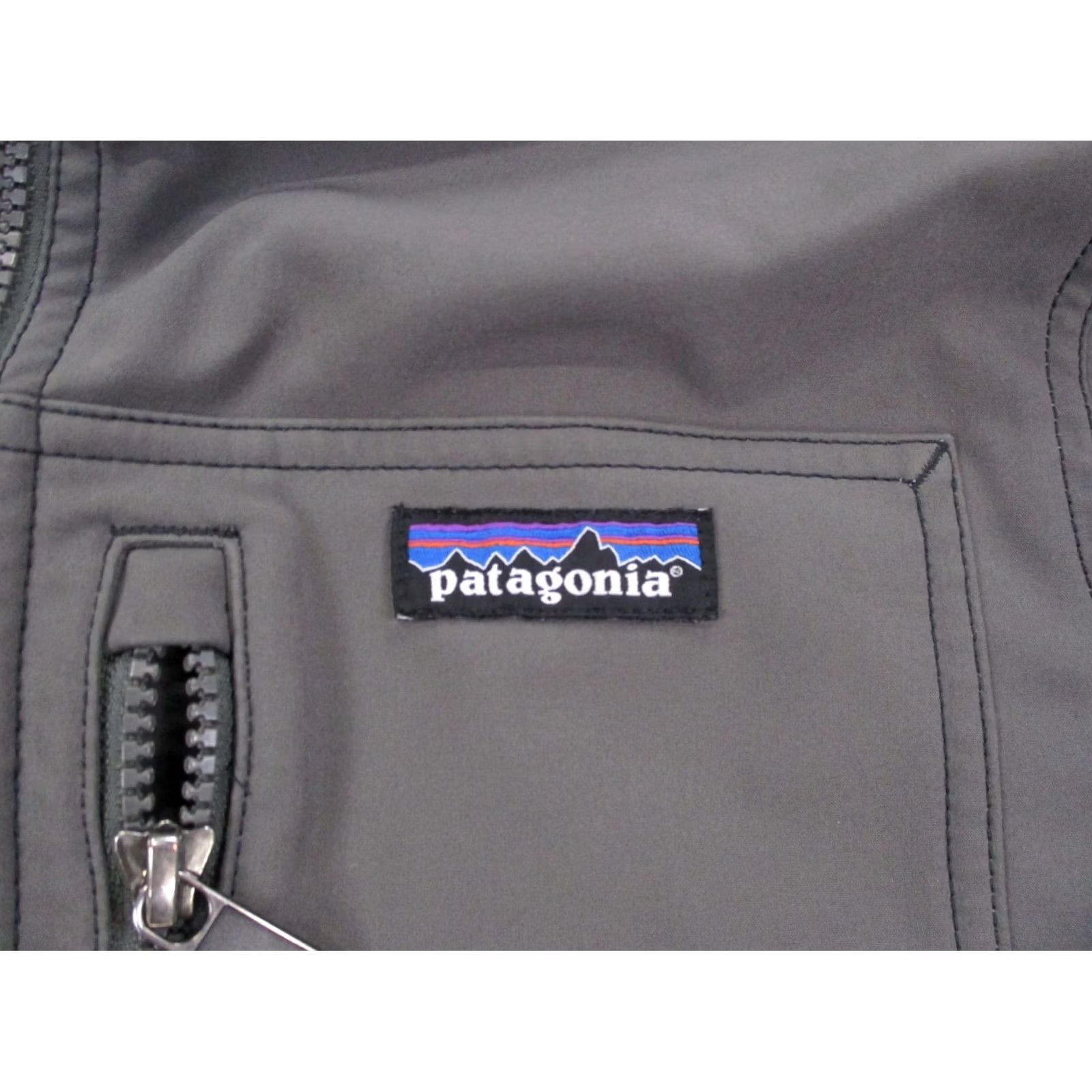 Patagonia Patagonia Jacket Mens S Gray Windbreaker Zip Pockets Thermal Windproof Outdoor 27375 Size US S / EU 44-46 / 1 - 6 Thumbnail
